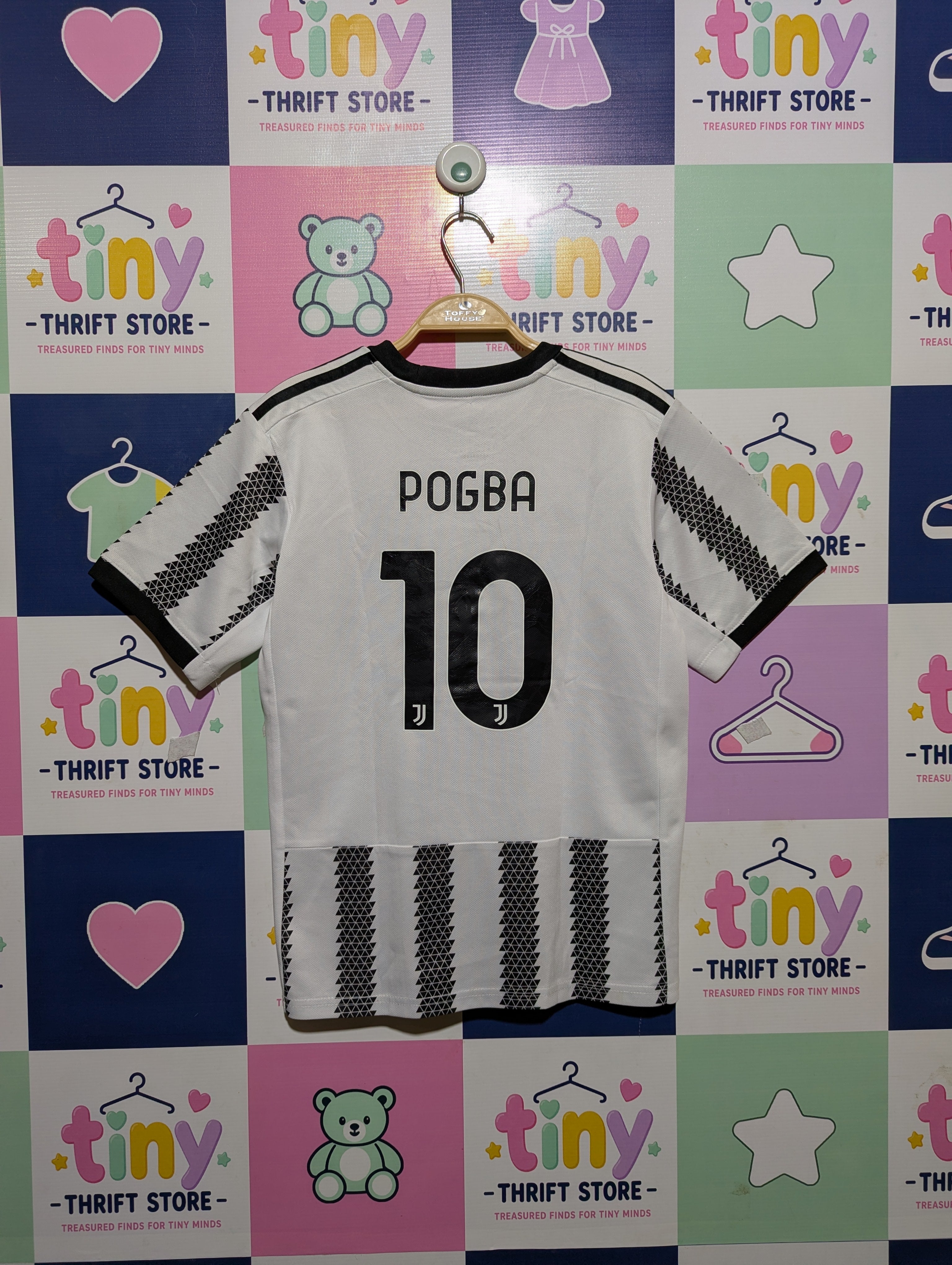 Adidas Juventus Boys "Pogba 10" Soccer Jersey - Size 28, Estimated Age 8 Years AB2