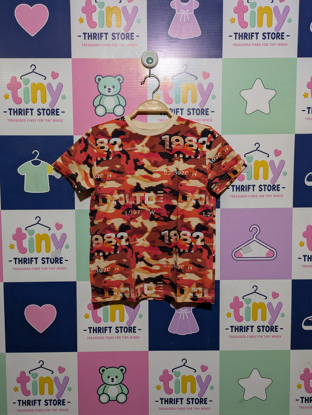 Next Boys Orange/Red Camo Print "1982" Graphic T-Shirt - Size 7 Years, Estimated Age 7 Years AB2