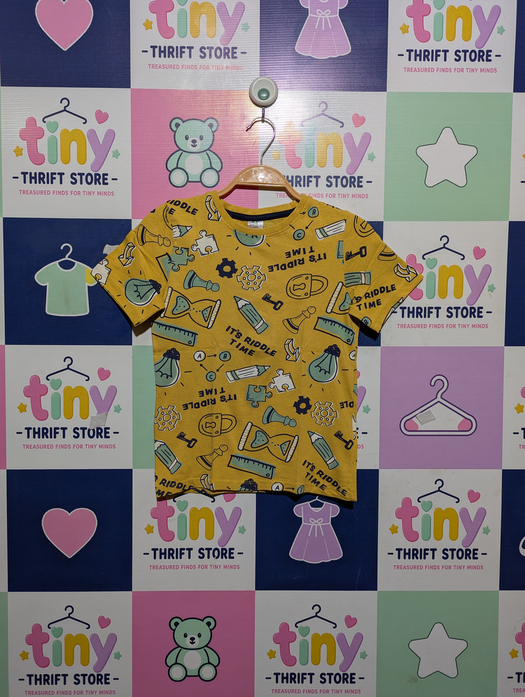 Little Kids Boys Yellow "It's Riddle Time" Graphic T-Shirt - Size 128cm, Estimated Age 7-8 Years AB2