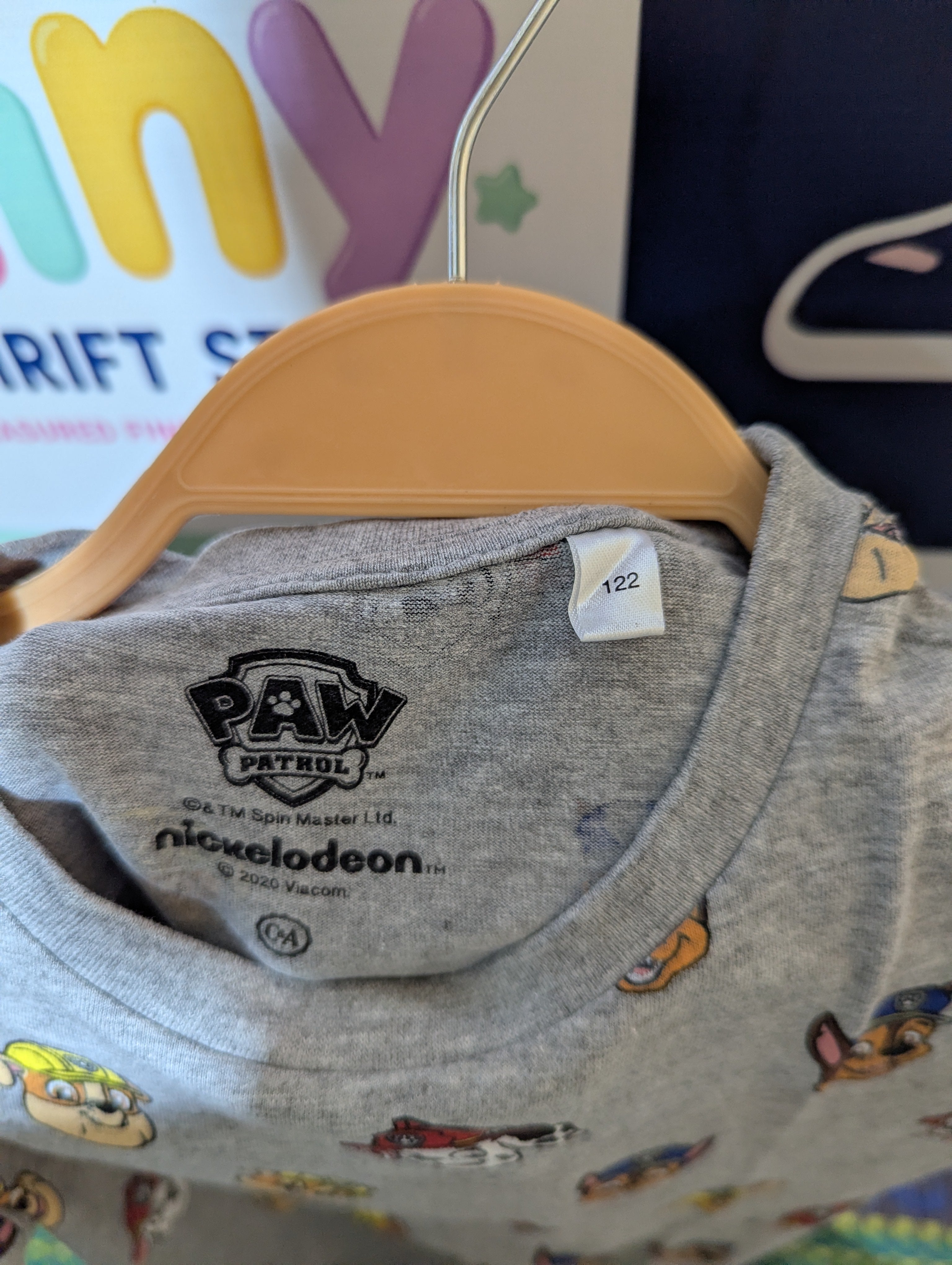 Nickelodeon Paw Patrol Boys Heather Grey "All-Over Character Print" Short Sleeve Tee - Size Estimated Age 6-7 Years AB2
