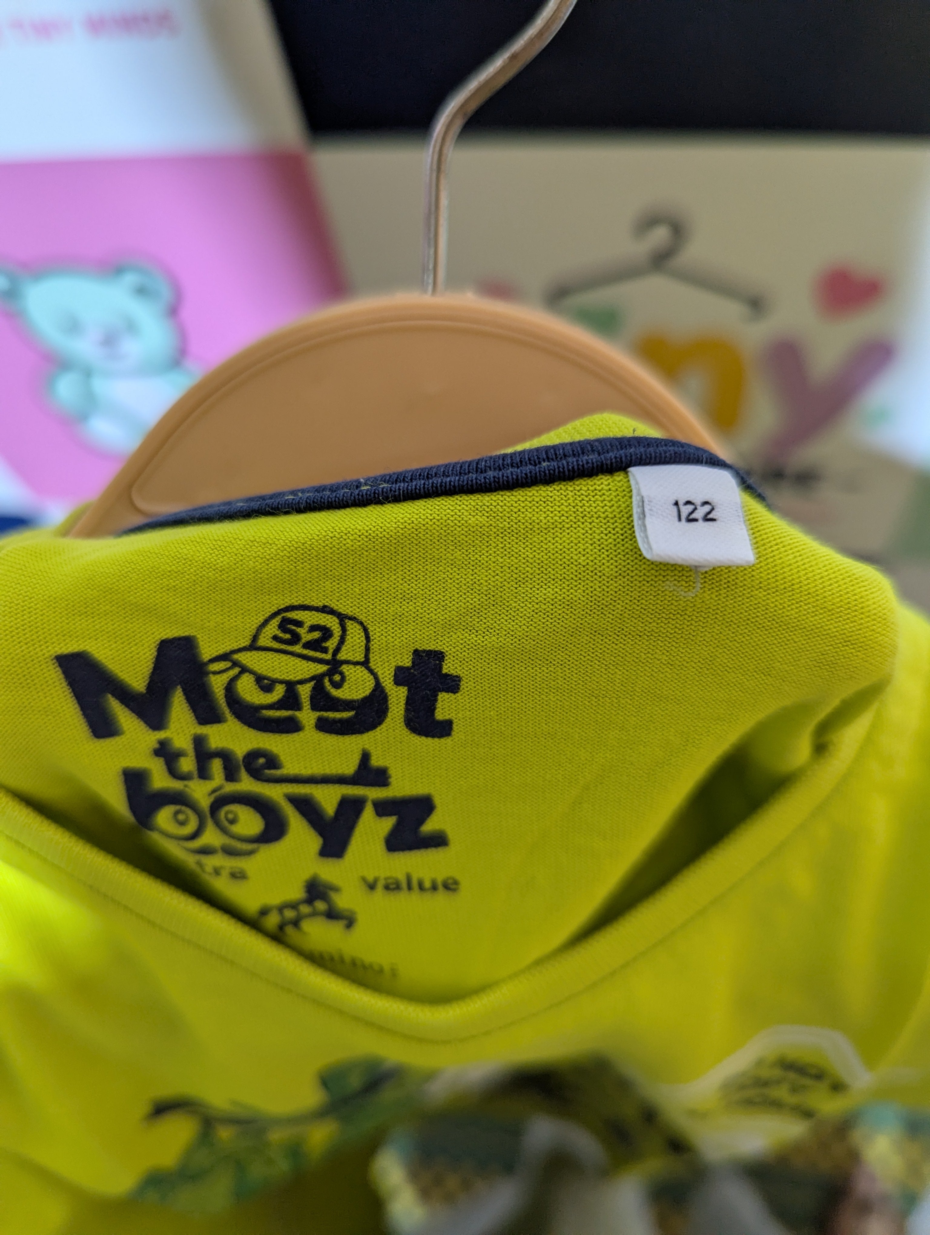 Meet the Boyz Lime Green "Crazy Dino" Graphic Tee - Size 122 Estimated Age 7 Years AB2