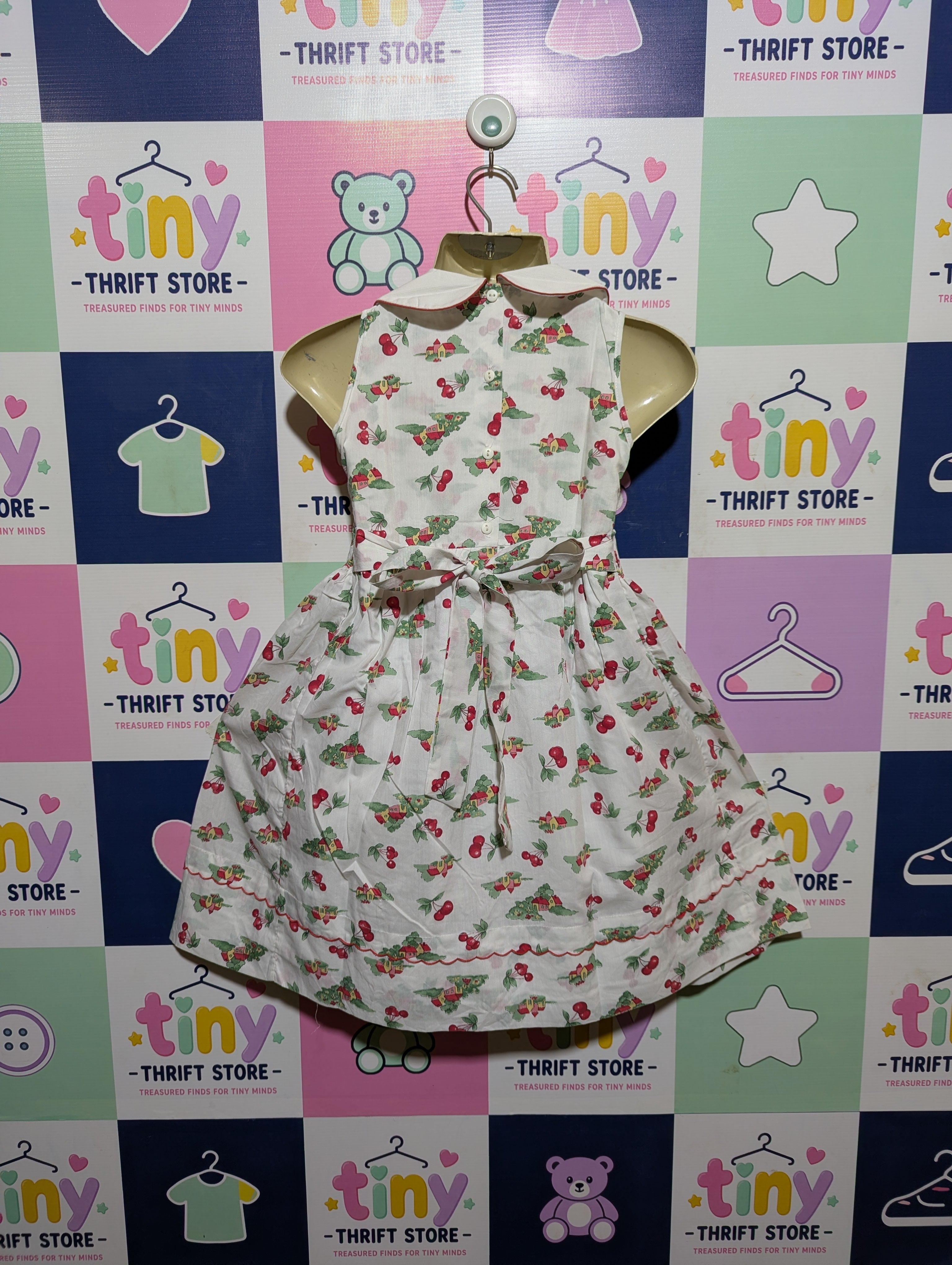 Sarah Louise Girls White Cherry Print Hand Smocked Dress - Size 5 Years Estimated Age 5 Years AB2