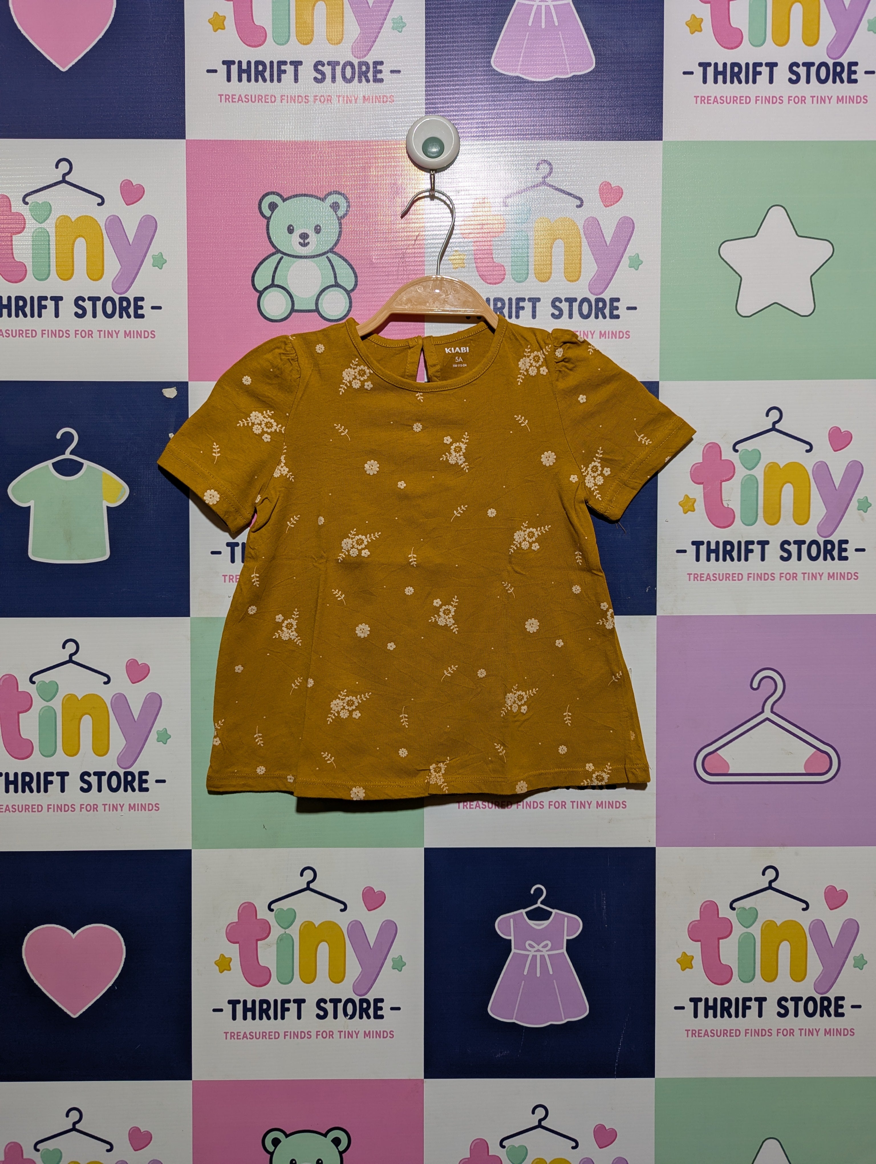 Kiabi Girls Mustard Floral Print Tee - Size 5A (Estimated Age 5 Years) AB2