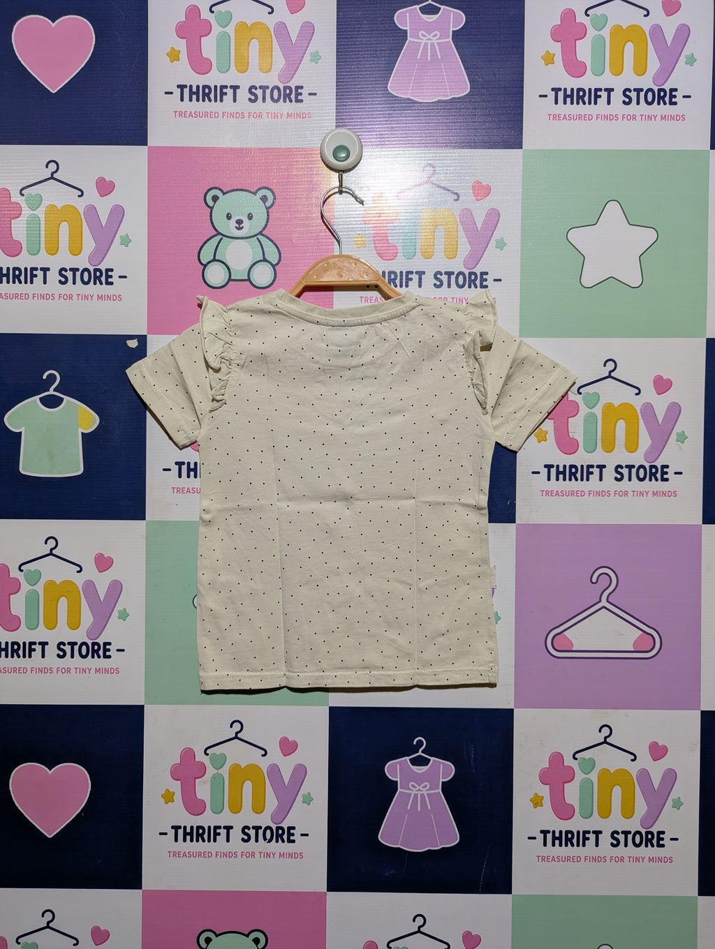 George Girls Cream "Bing" Graphic Tee - Size 4-5 Years (Estimated Age 5 Years) AB2