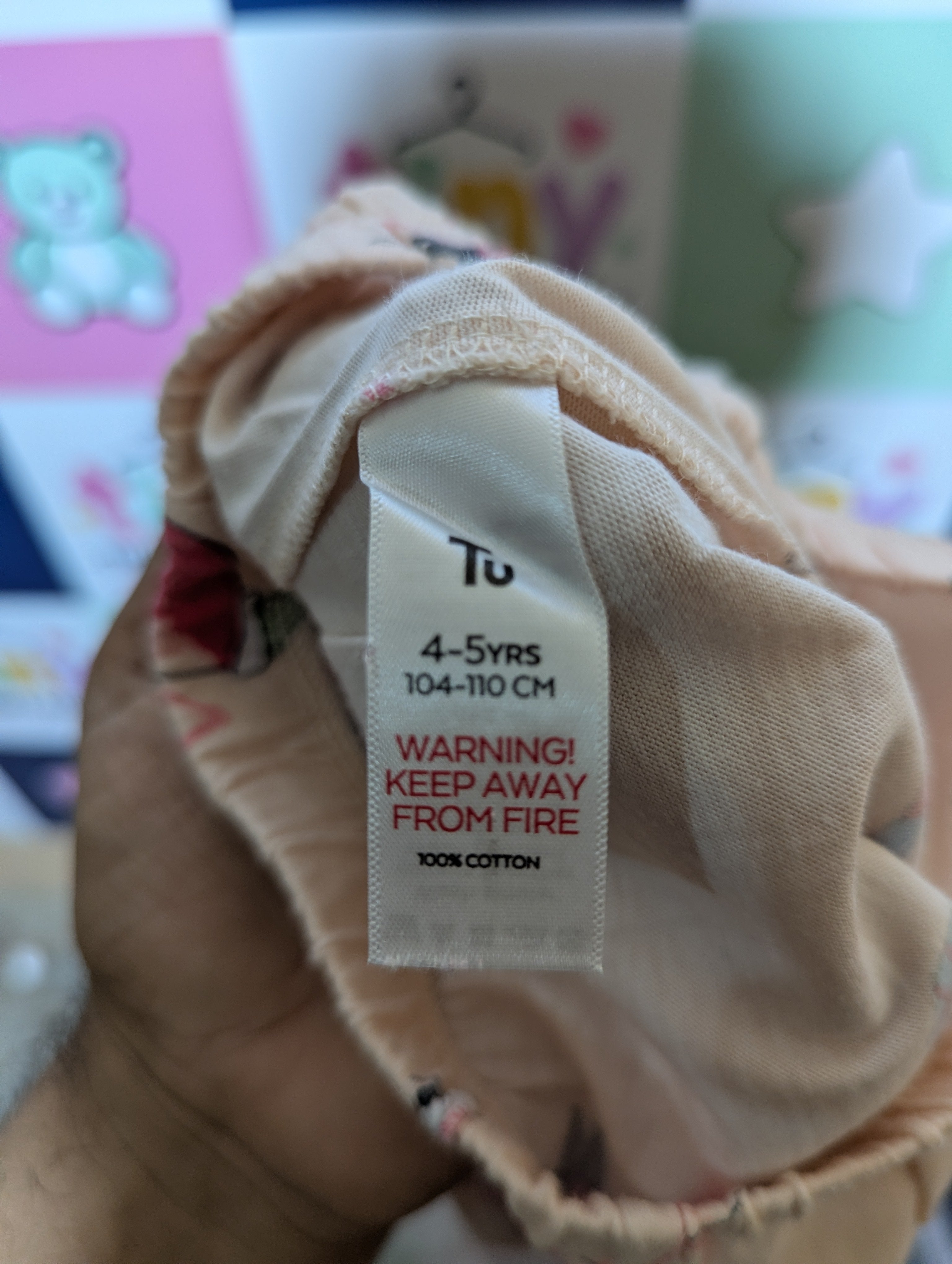 Tu Girls Cream "Ice Skating Flamingo" Jogger Pants - Size 4-5Y Estimated Age 4-5 Years AB2