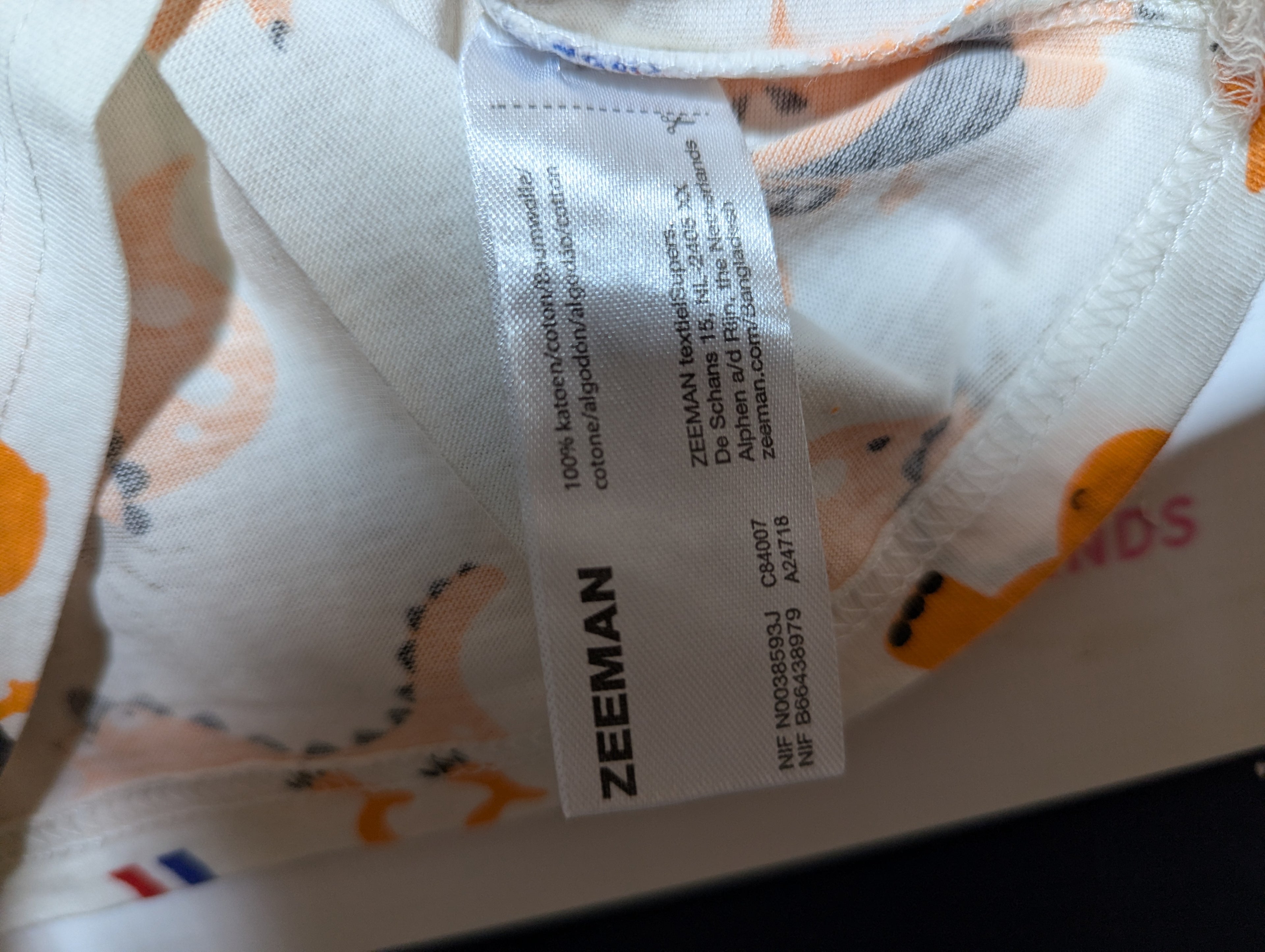 Zeeman Boys White & Orange "Dinosaur Explorer" Short Sleeve Tee - Size 110/116 (Estimated Age 5-6 Years) AB2