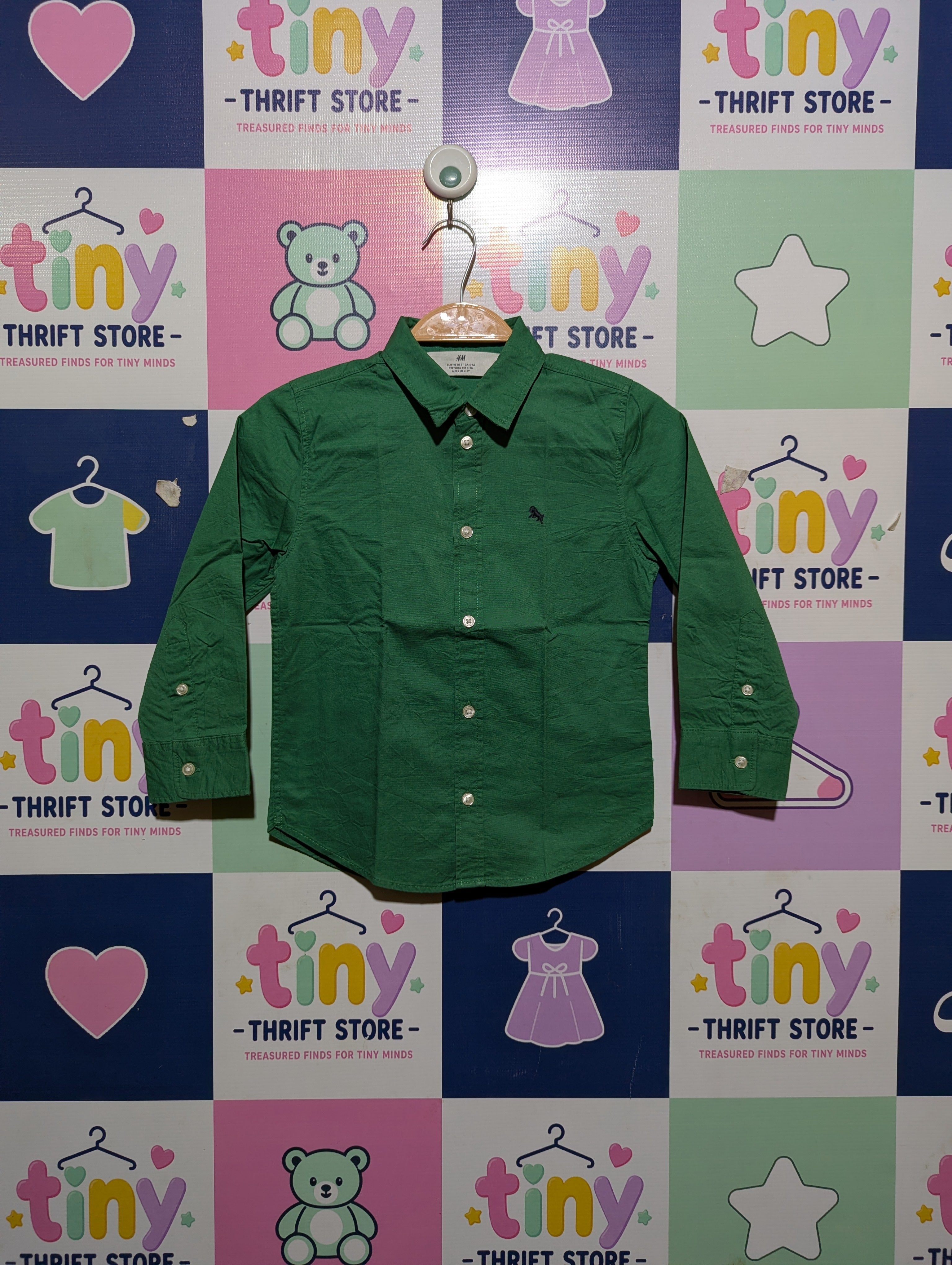 H&M Boys Classic Green Button-Down Shirt - Size 110 (Estimated Age 4-5 Years) AB2