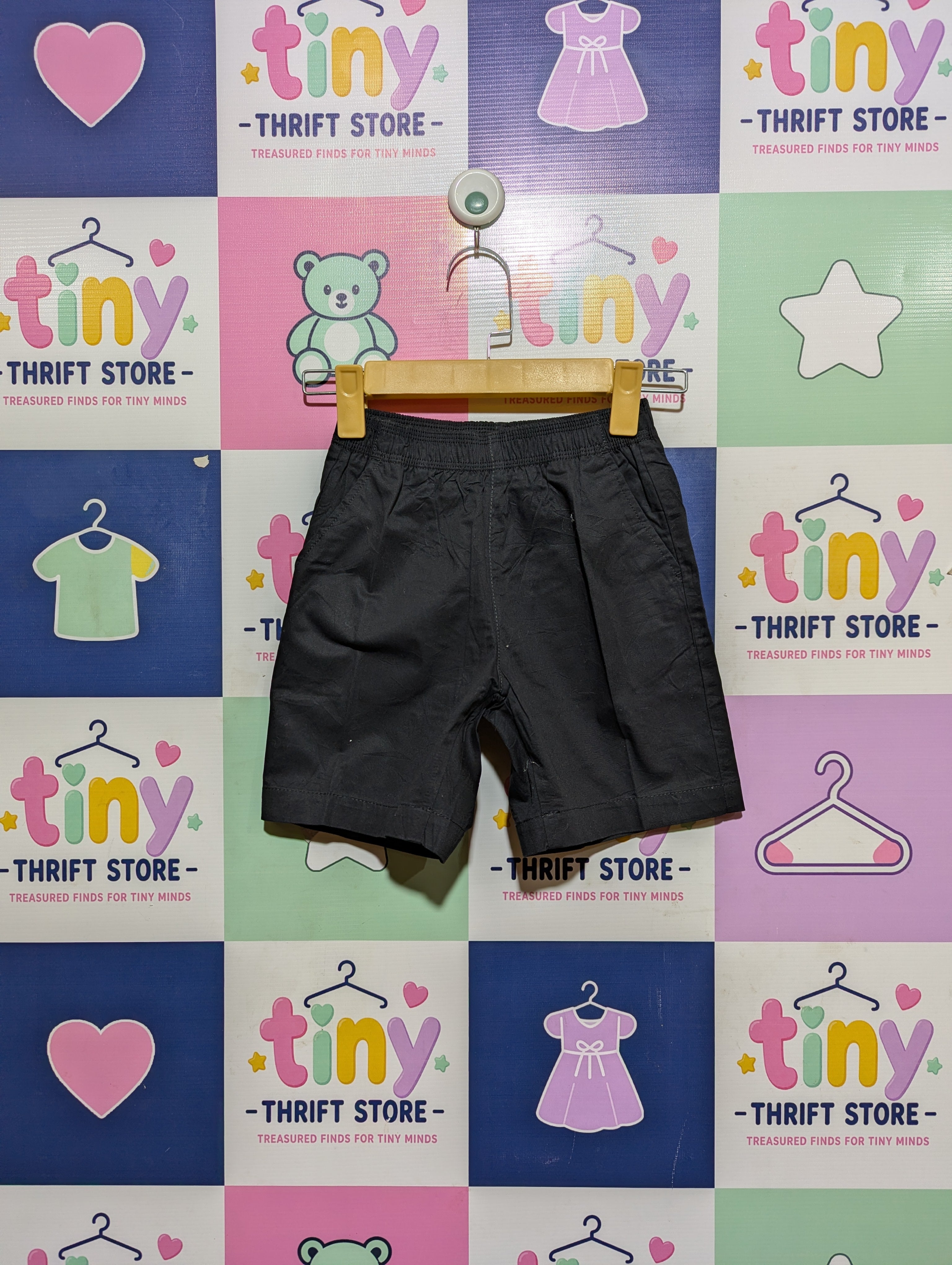 GU Boys Charcoal Grey "Everyday Comfort" Shorts - Size Estimated Age 6-7 Years AB2