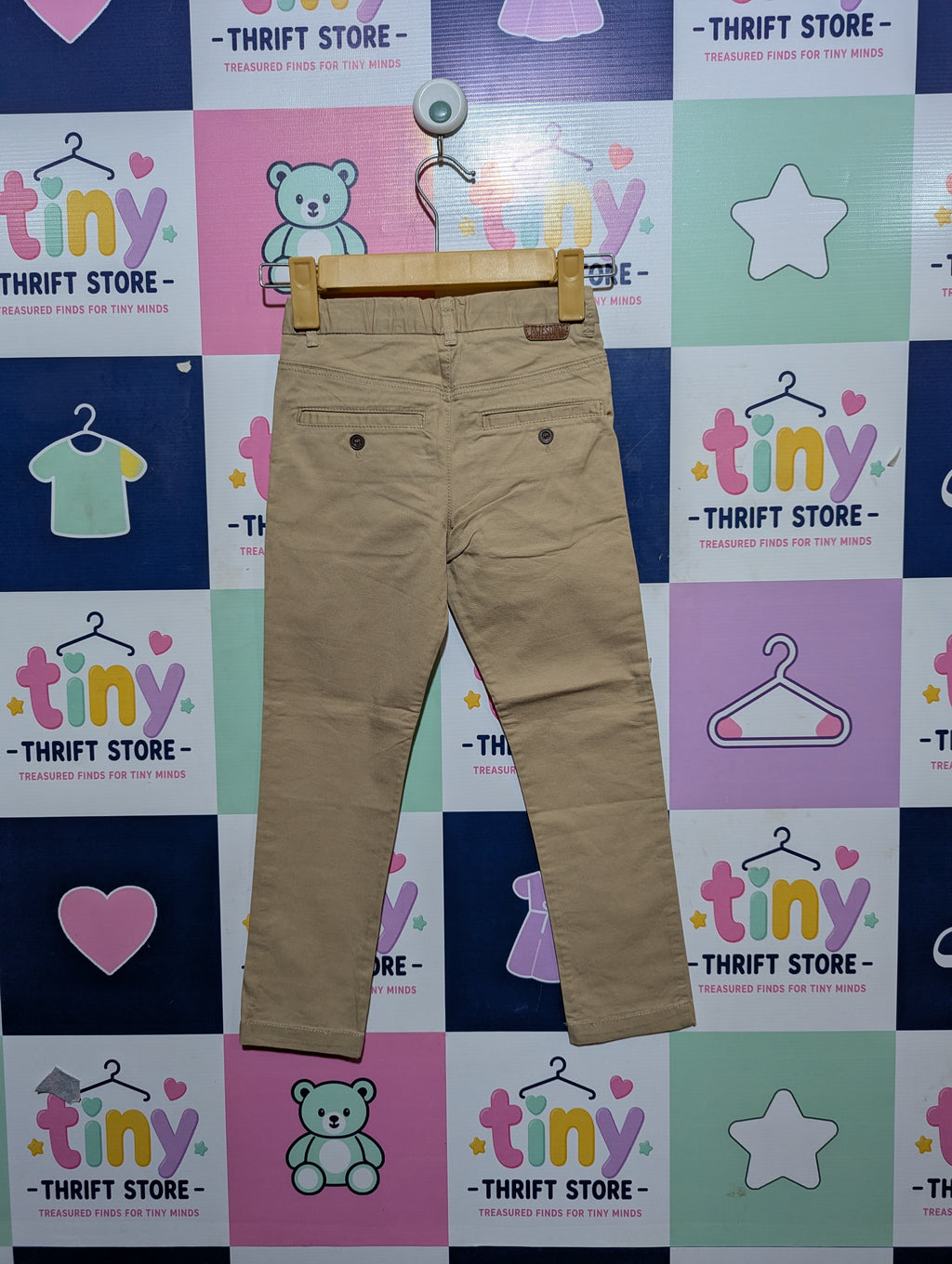H&M Boys Classic Khaki Slim-Fit Chino Pants - Size 4-5 Years (Estimated Age 4-5 Years) AB2