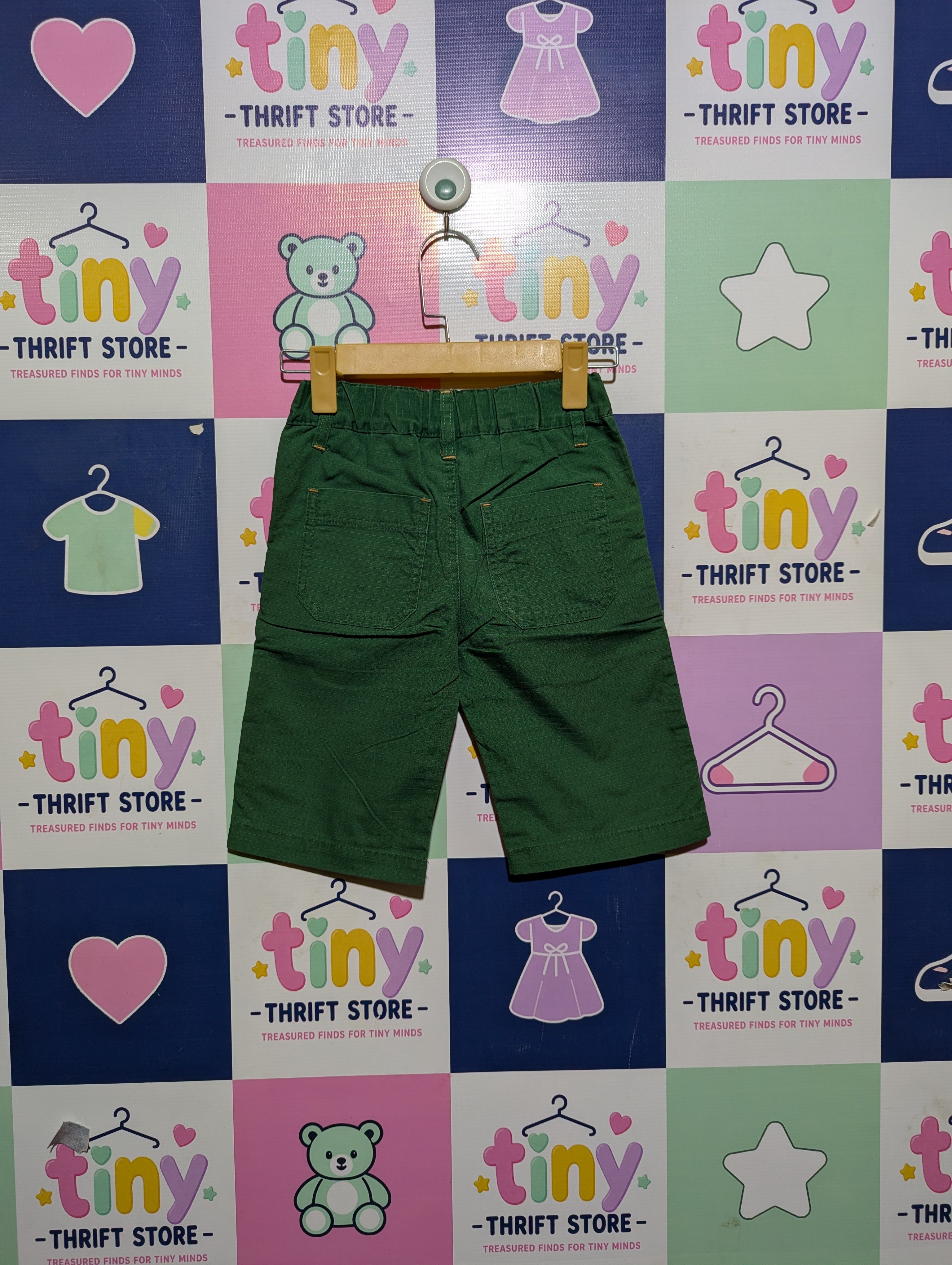 Boys Forest Green Casual Shorts - Size 110 CM (Estimated Age 5-6 Years) AB2