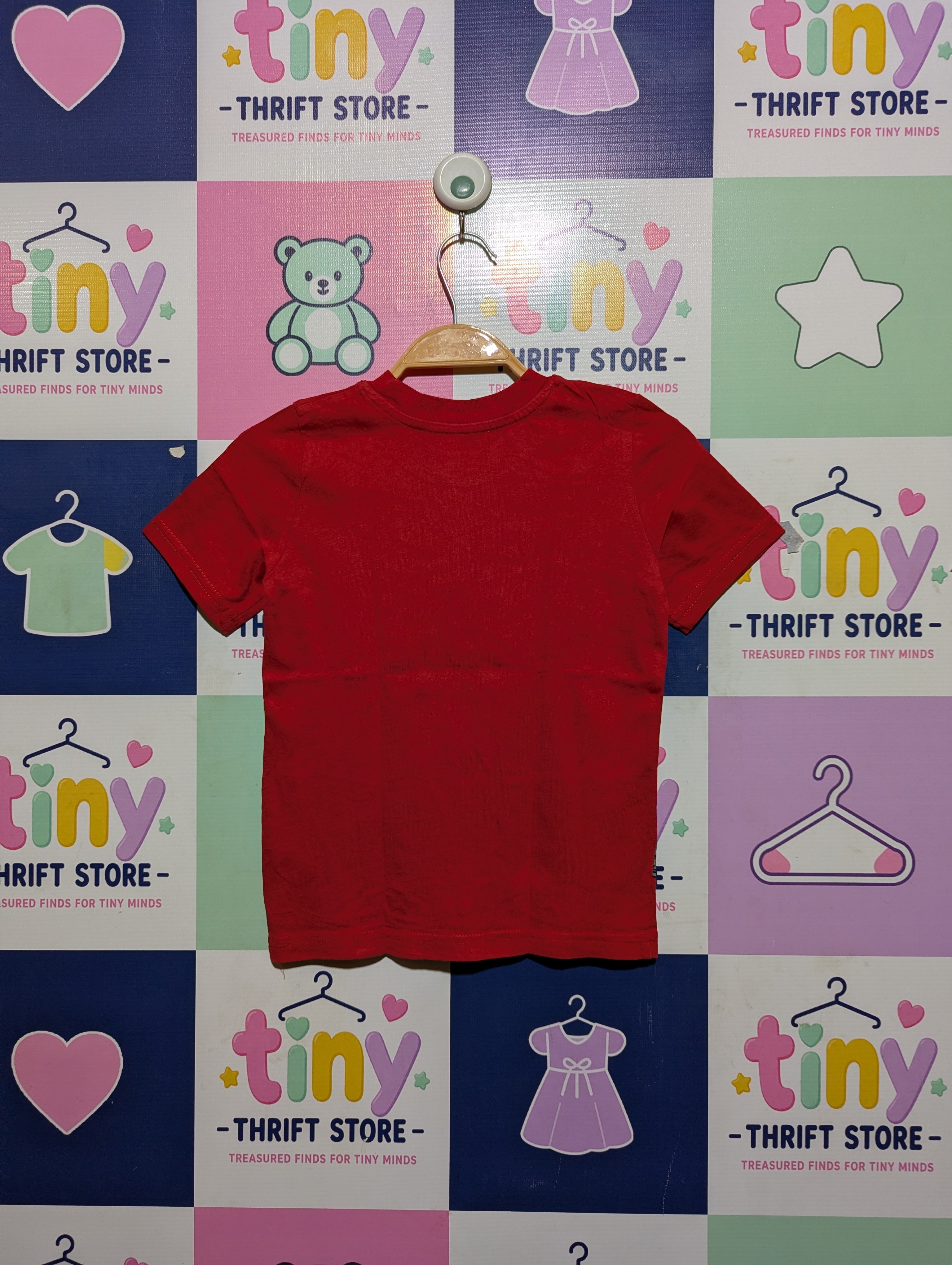 Joe Fresh Boys Red "Hockey Player" Graphic Tee - Size 5 Years (Estimated Age 5 Years) AB2