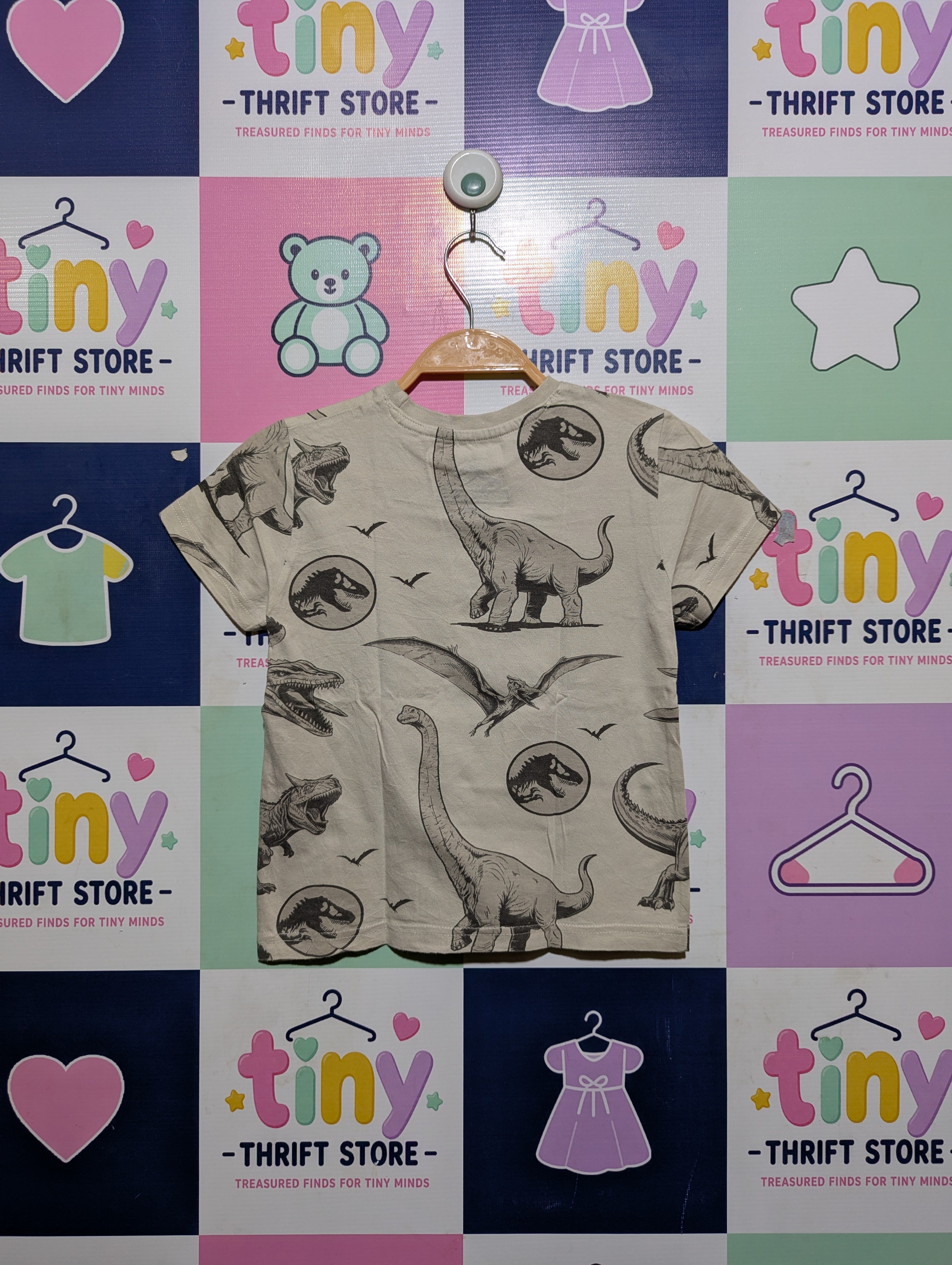 Jurassic World Boys Beige "Dinosaur Pattern" Graphic Tee - Size 110 CM (Estimated Age 4-5 Years) AB2