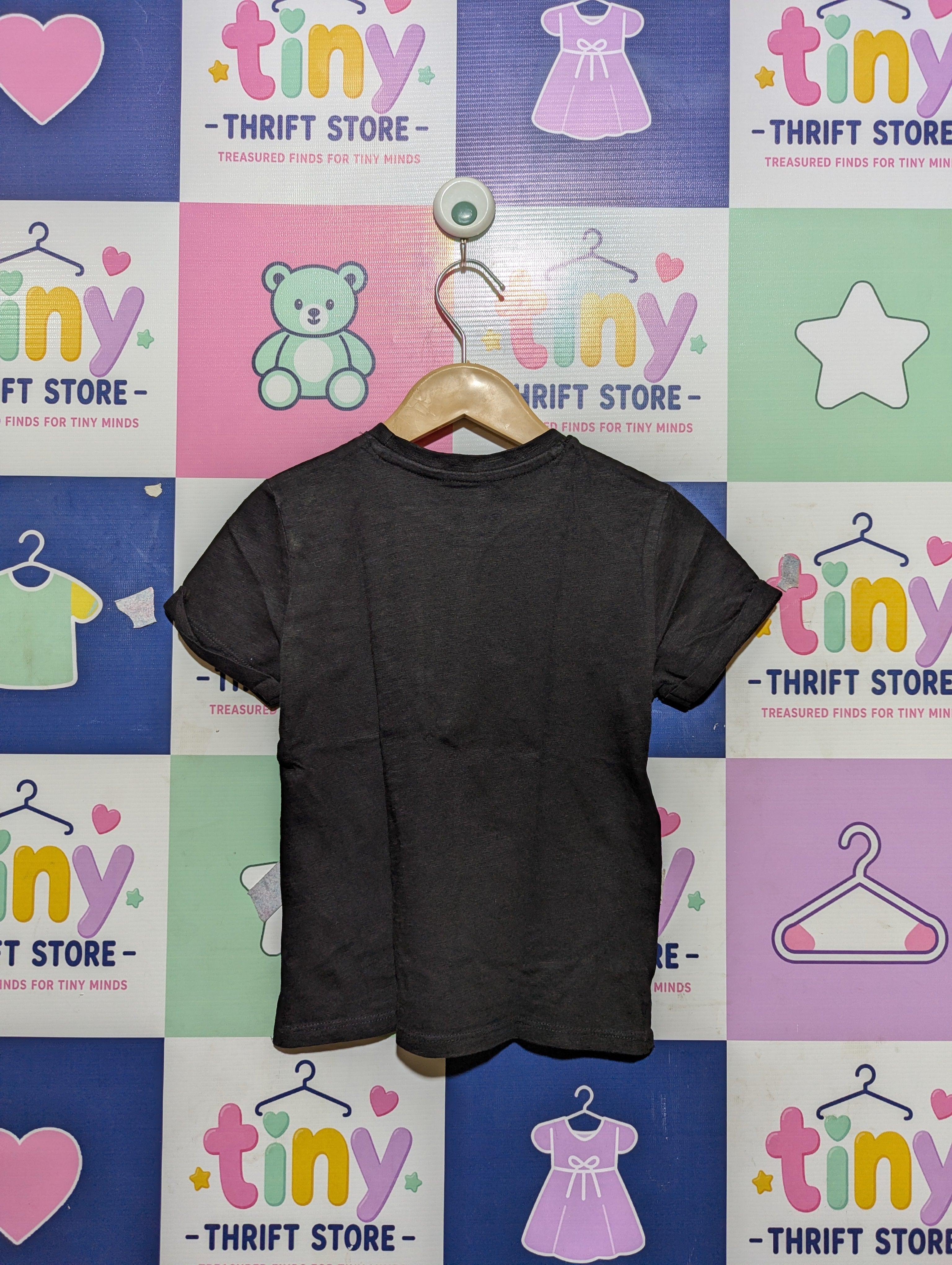 Primark Boys Black "Essential Pocket" Tee - Size 110 CM (Estimated Age 4-5 Years) AB2