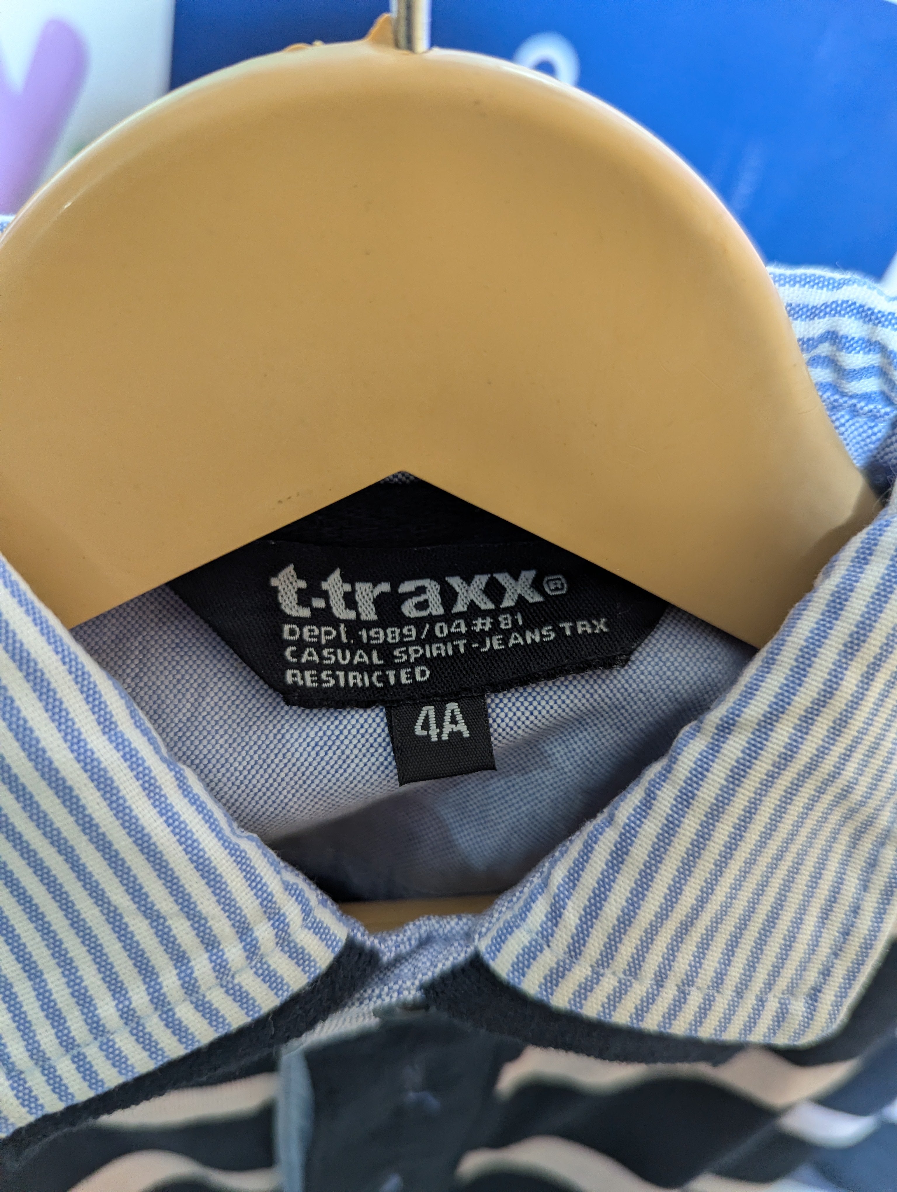 T-Traxx Boys Navy Blue and Light Pink Striped Polo Shirt - Size Estimated Age 4 Years AB2