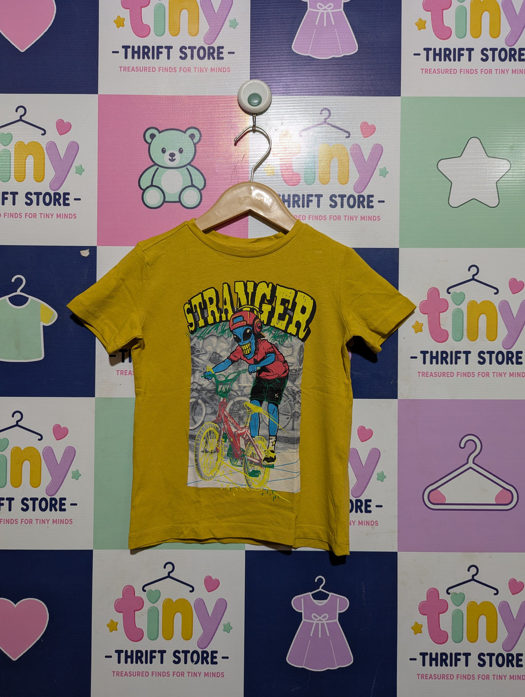 Ift Boys Mustard Yellow "Stranger" Graphic Short Sleeve Tee - Size Estimated Age 3-4 Years AB2