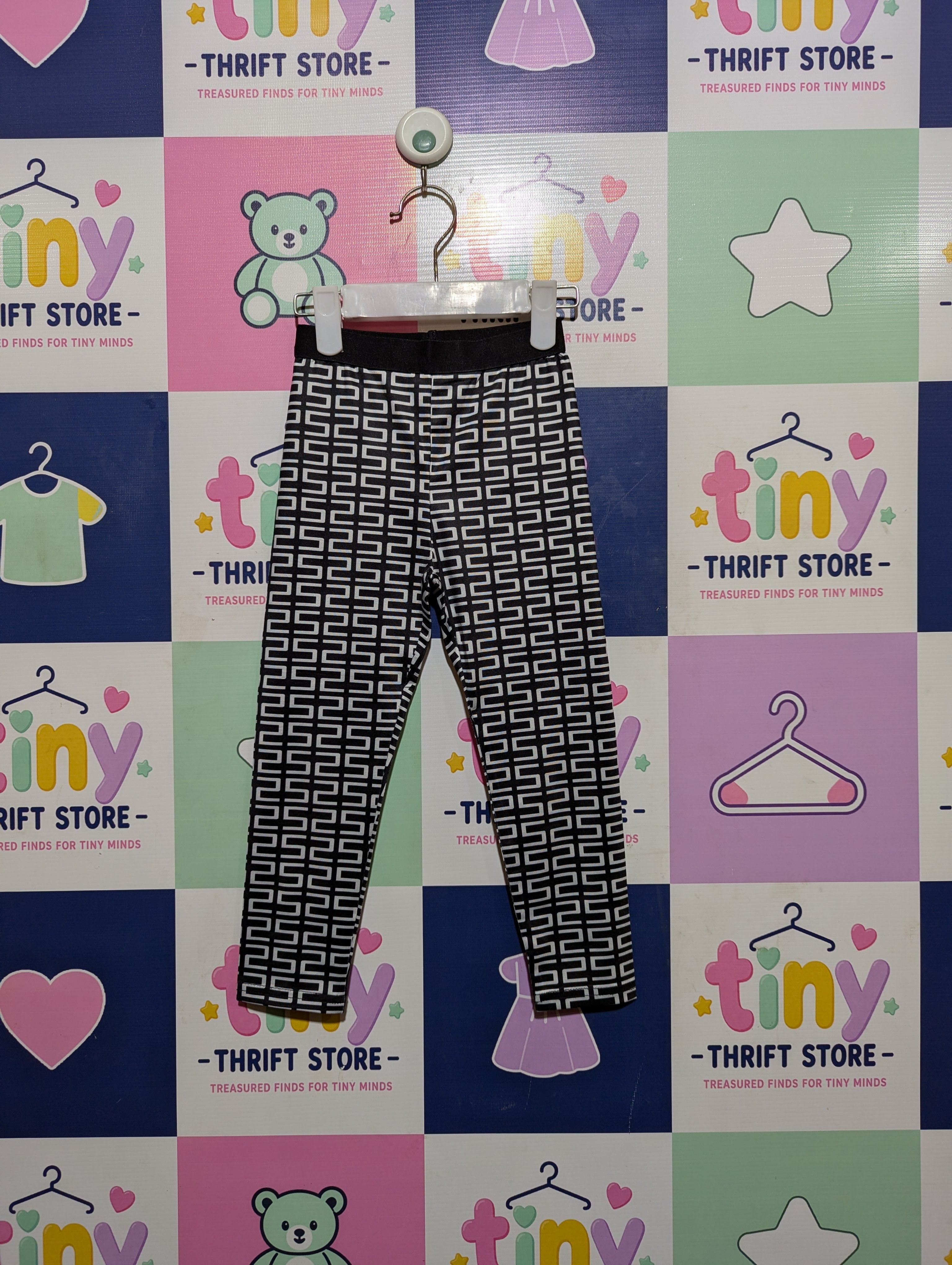 SHEIN Girls Black and White Geometric Print Active Leggings - Size 4Y Estimated Age 4 Years AB2