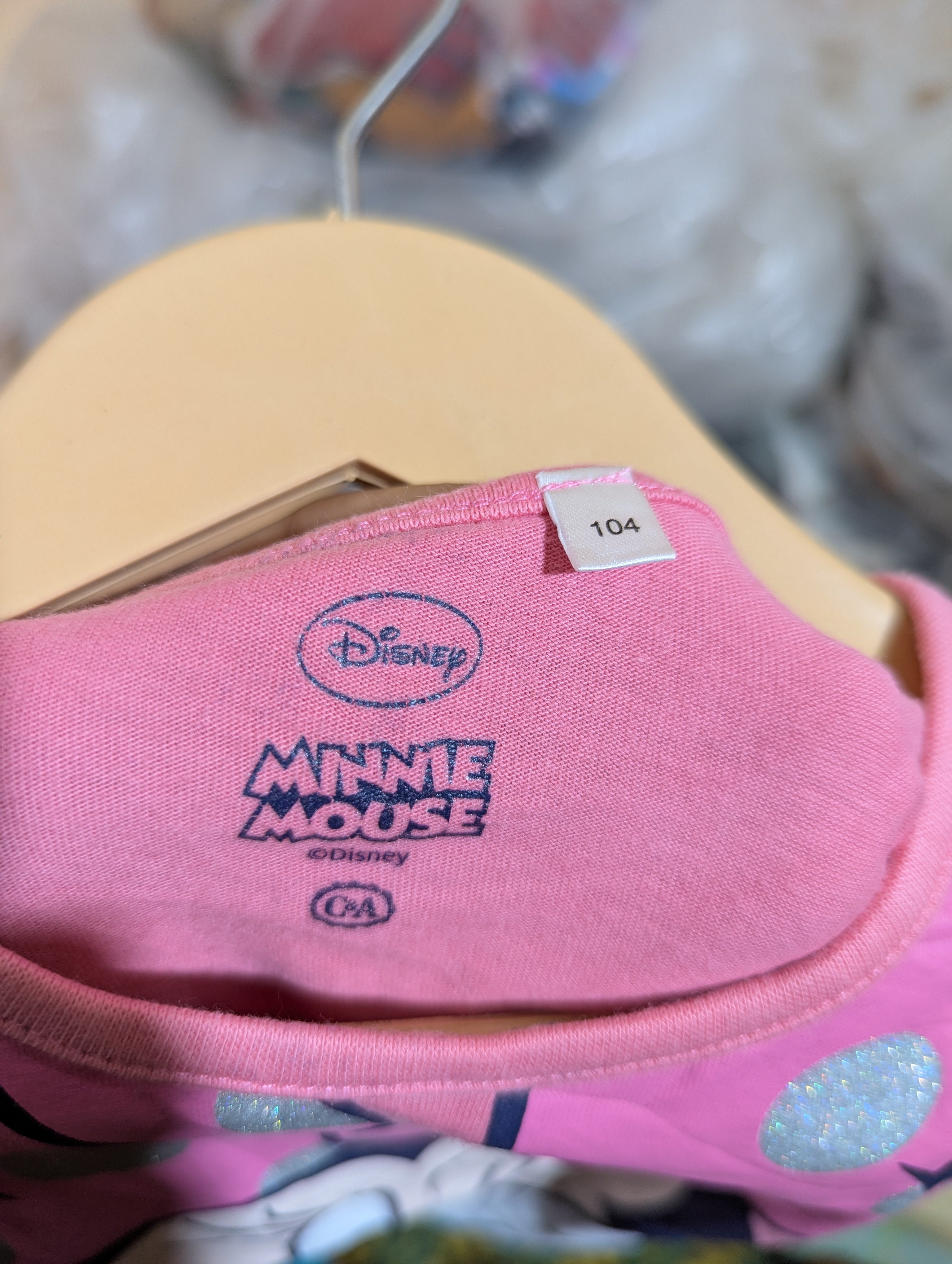 Disney Minnie Mouse Girls Pink Sequin "Minnie Mouse" Short Sleeve T-Shirt - Size 104 Estimated Age 4 Years AB2