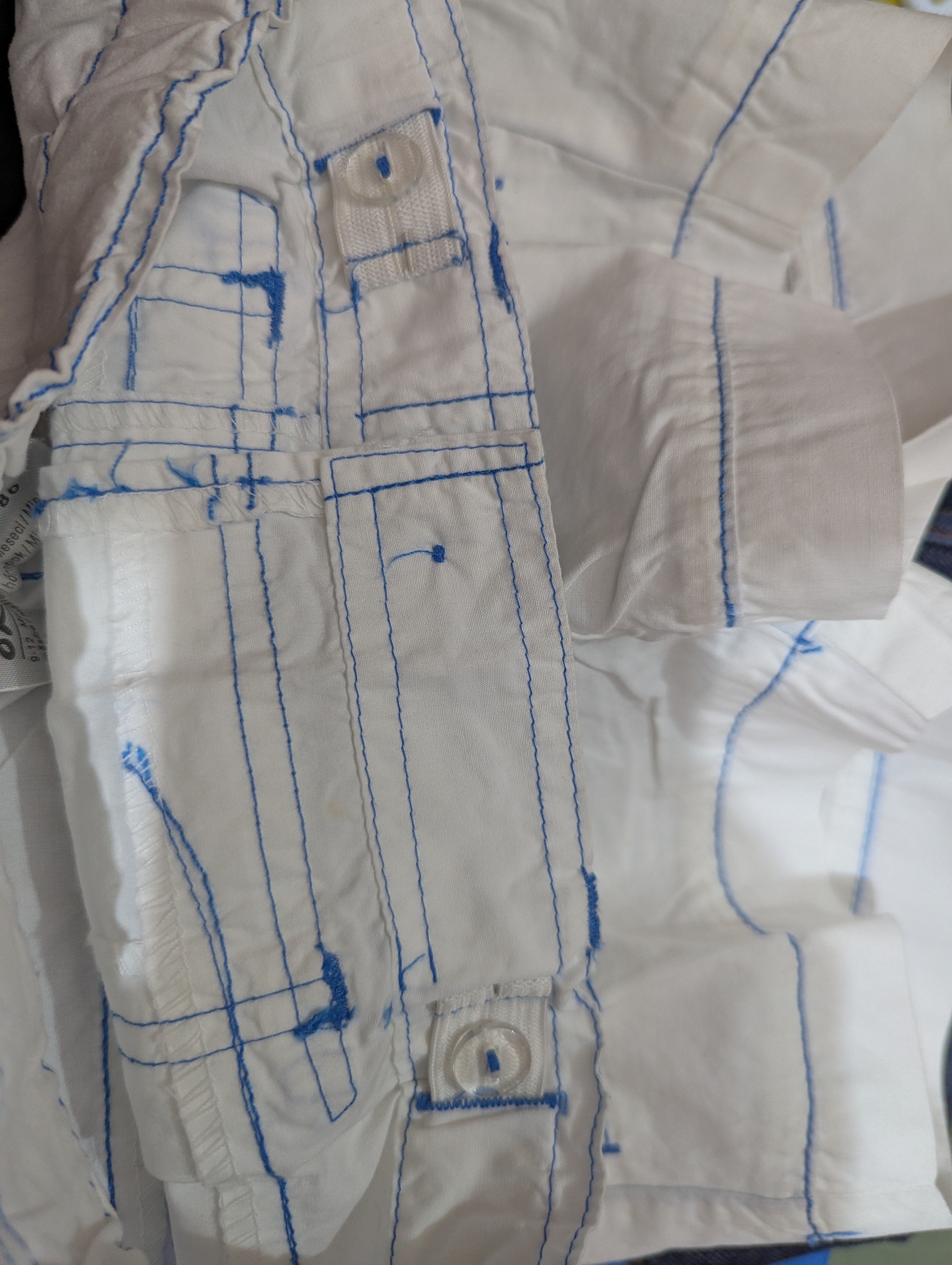 Kimbaloo Boys White Cargo Pants - Size Estimated Age 18M AB2