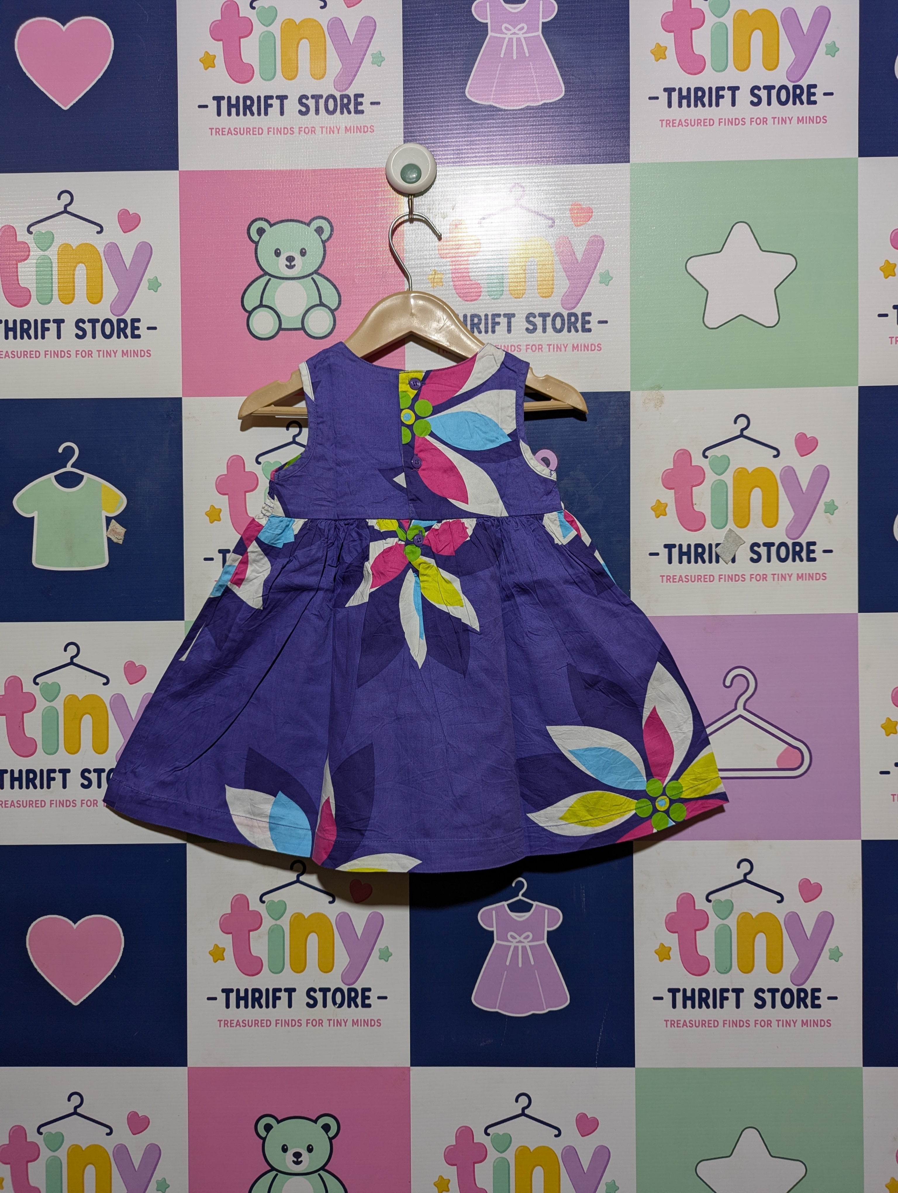 Carter's Girls Purple "Bold Floral Print" Smocked Dress - Size Estimated Age 12 Months AB2