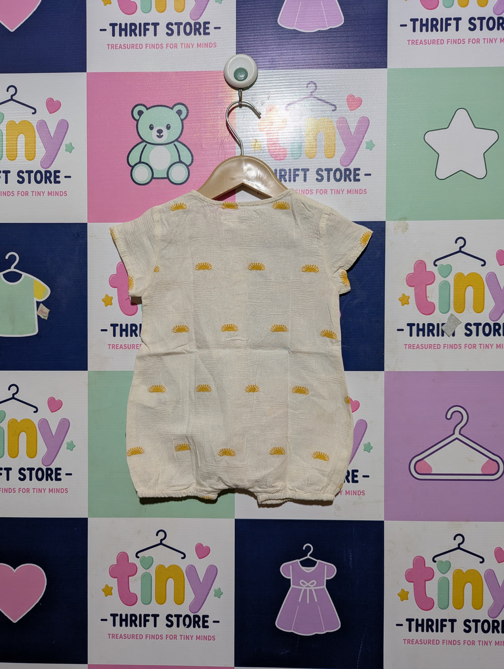 Zara Baby Unisex Cream & Yellow "Sun Embroidered" Short Sleeve Romper - Size Estimated Age 9-12 Months AB2