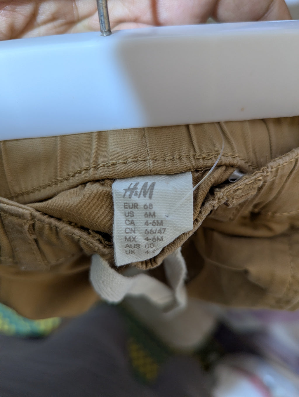 H&M Baby Boys Khaki Casual Jogger Trousers - Size Estimated Age 4 to 6 Months AB2