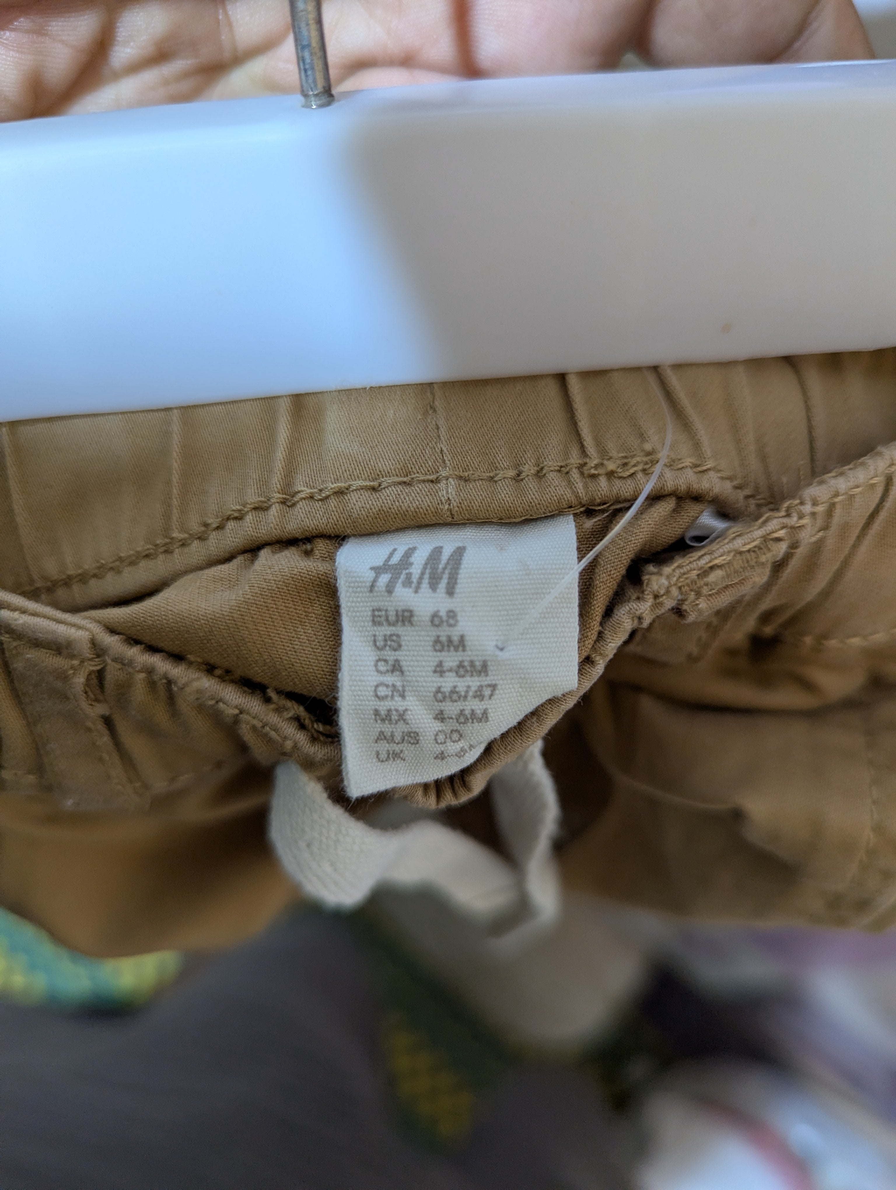 H&M Baby Boys Khaki Casual Jogger Trousers - Size Estimated Age 4 to 6 Months AB2
