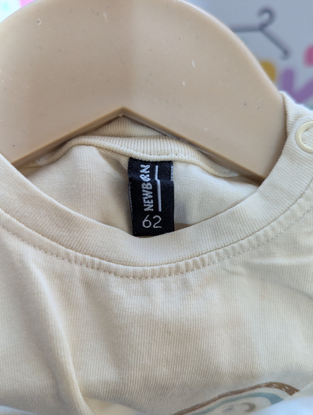 Newborn Unisex But Preffer As Girls Beige Rainbow Embroidered Short Sleeve Tee - Size Estimated Age 2-4 Months AB2
