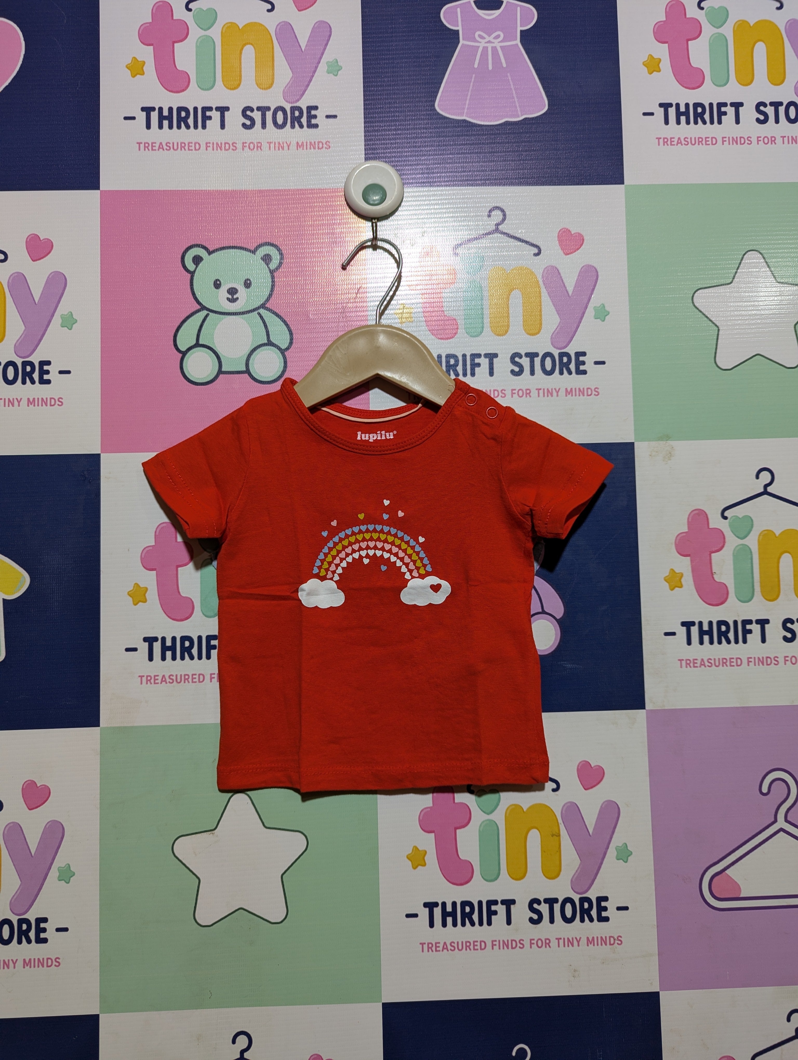 Lupilu Baby Girls Vibrant Red Rainbow Heart Short Sleeve Tee - Size Estimated Age 2-6 Months AB2