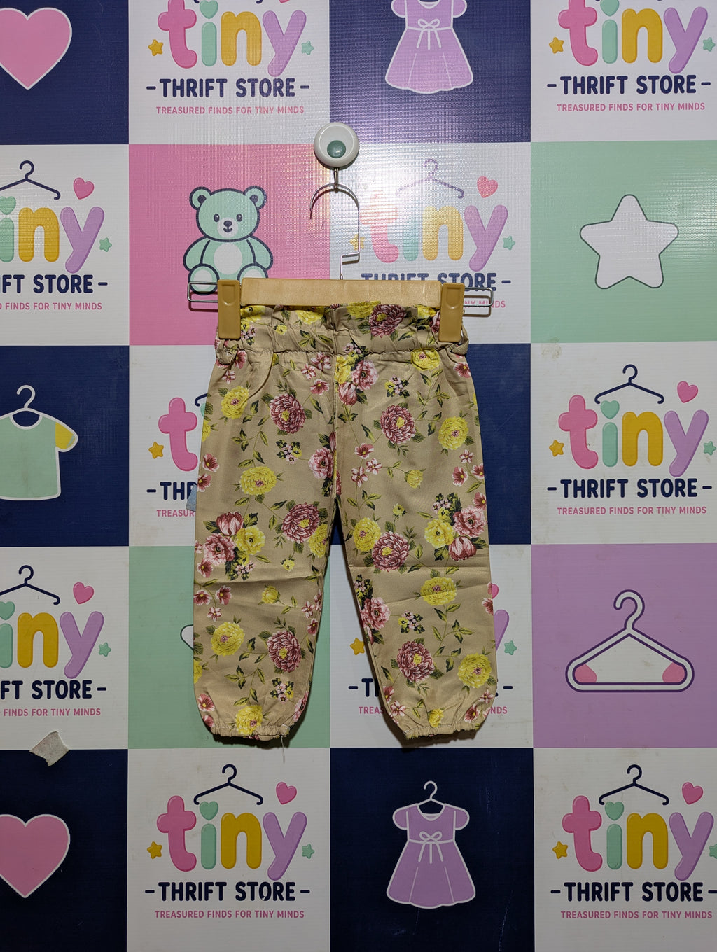 K-Fashion Girls Beige Floral Ruffle Trousers - Size Estimated Age 2 Years AB2