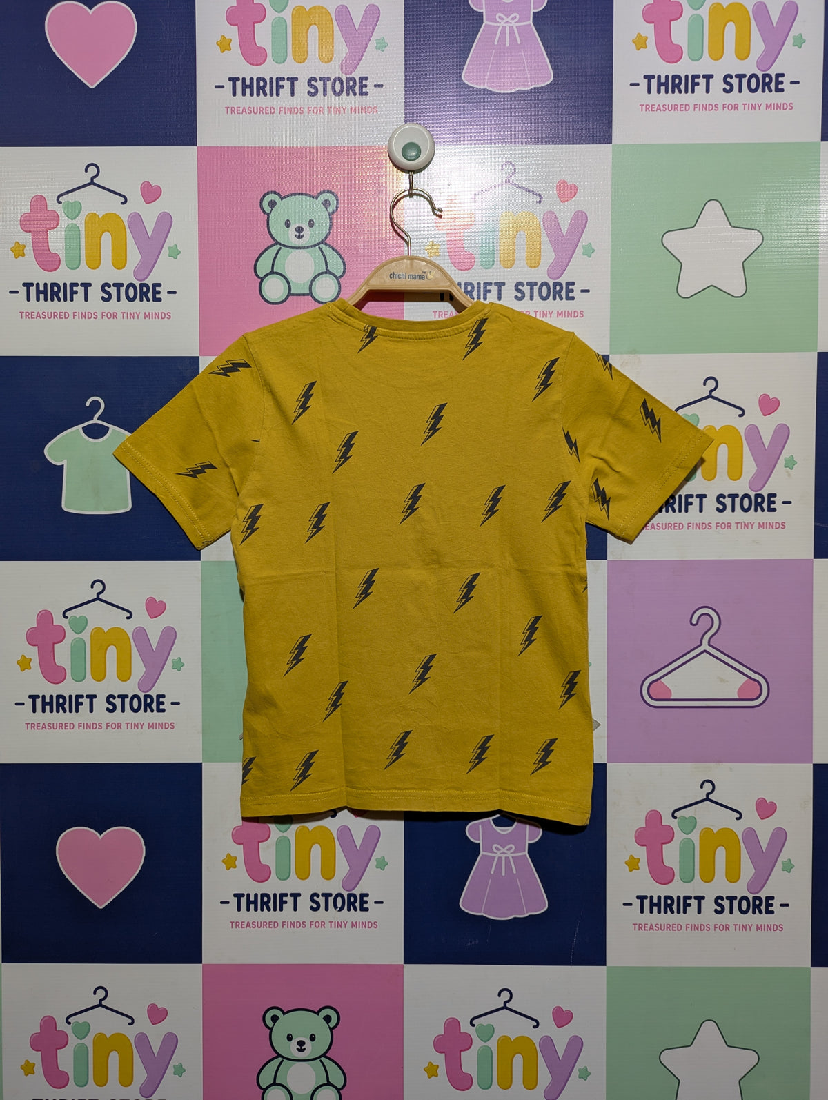 PRIMARK Boys Mustard Yellow Lightning Bolt Print Short Sleeve Tee - Size Estimated Age 7-8 Years AB2