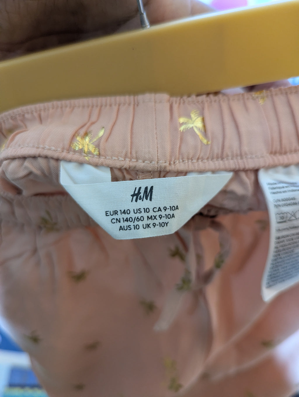 H&M Girls Peach & Gold Foil Palm Tree Print Joggers - Size 140 cm Estimated Age 9-10 Years AB2