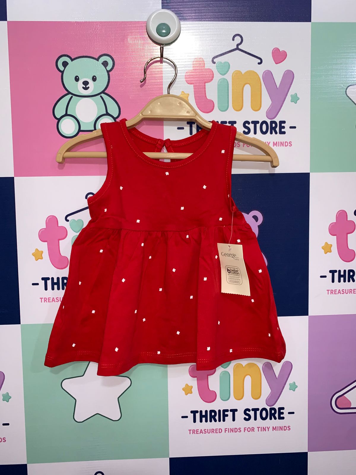 George baby girl set, corduroy pinafore dress, 0-3 months baby girl clothes, floral embroidery baby outfit, thrifted baby clothes Pakistan, George Asda baby wear, Tiny Thrift Store inventory.
