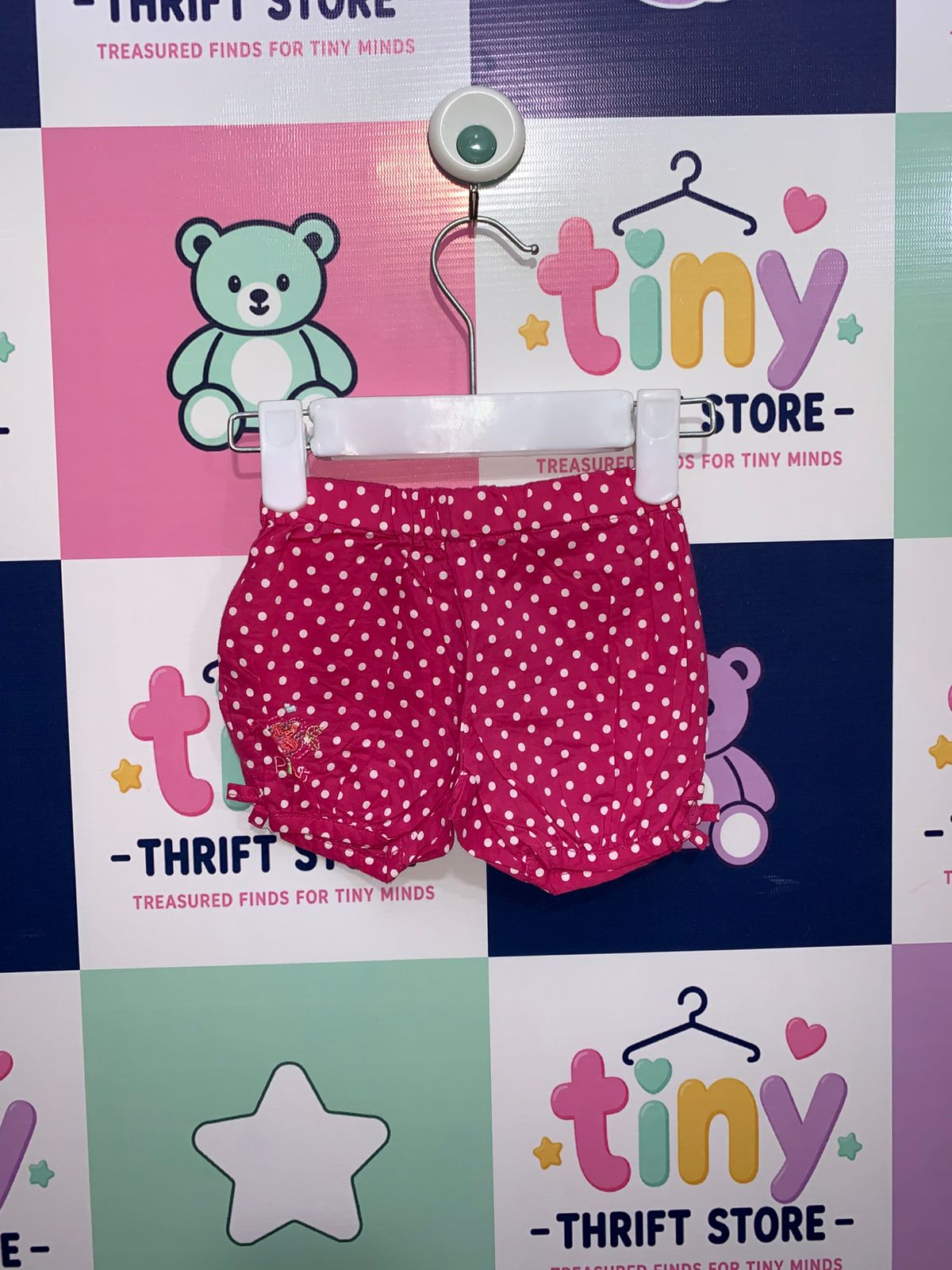 Disney Newborn Girls Magenta Pink Polka Dot Cotton Bloomers with Bow Detail  Size on Label: New Born (Fits approx. up to 1 month / up to 4.5 kg) AB1