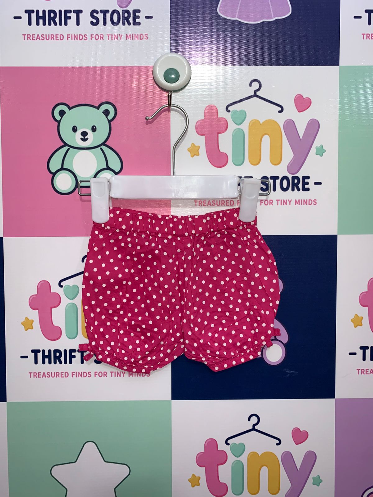Disney Newborn Girls Magenta Pink Polka Dot Cotton Bloomers with Bow Detail  Size on Label: New Born (Fits approx. up to 1 month / up to 4.5 kg) AB1