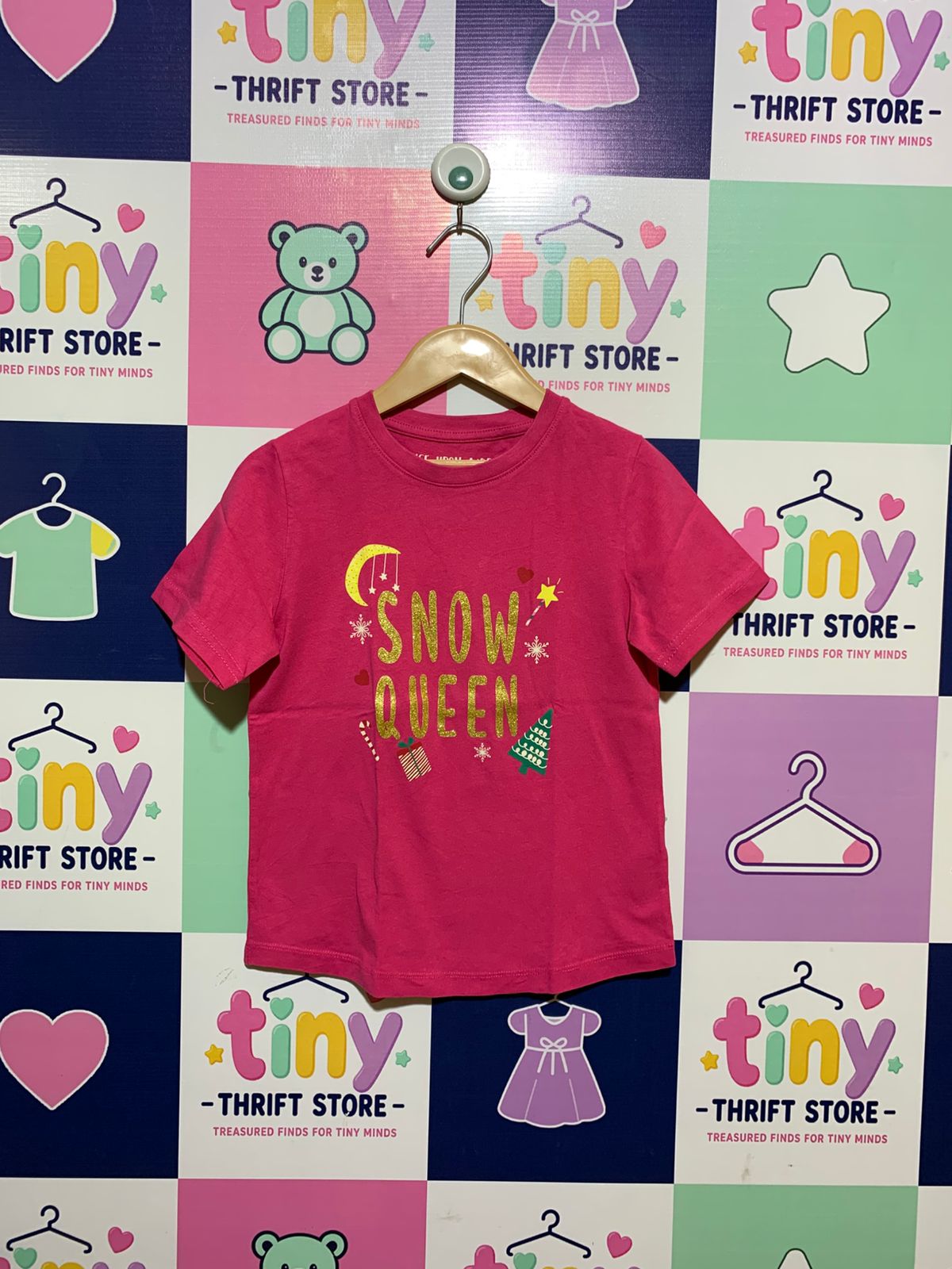 V by Very Girls' Fuchsia "Snow Queen" Glitter Graphic T-Shirt - Size 6-7 Years AB1