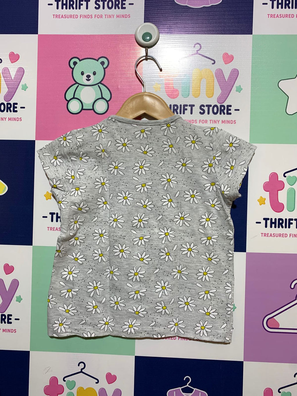 Primark Cares Girls' Grey "Happy Vibes" Daisy Print T-Shirt - Size 4-5 Years AB1