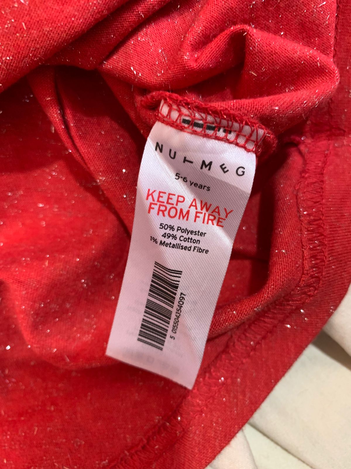 Nutmeg Girls' Red Sparkle Star Sequin T-Shirt - Size 5-6 Years AB1