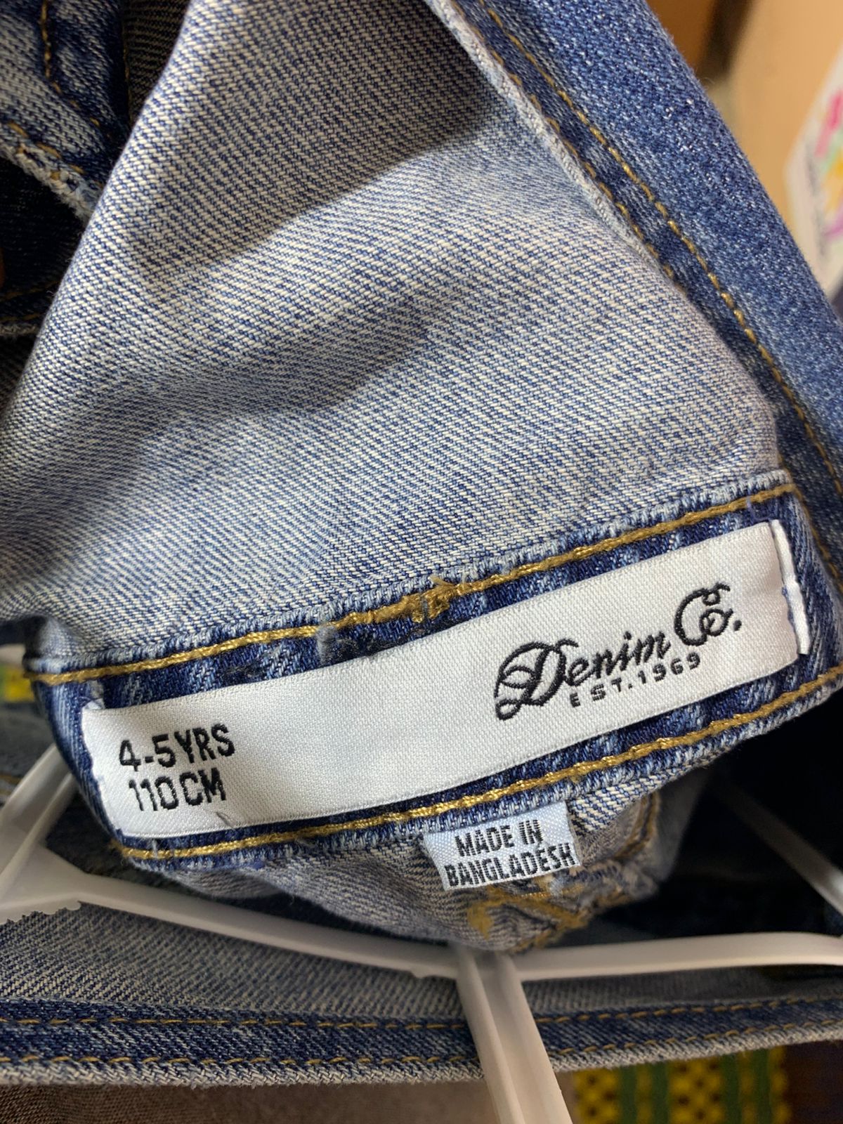 Denim Co. Girls' Frayed Hem Denim Short Dungarees - Size 4-5 Years AB1