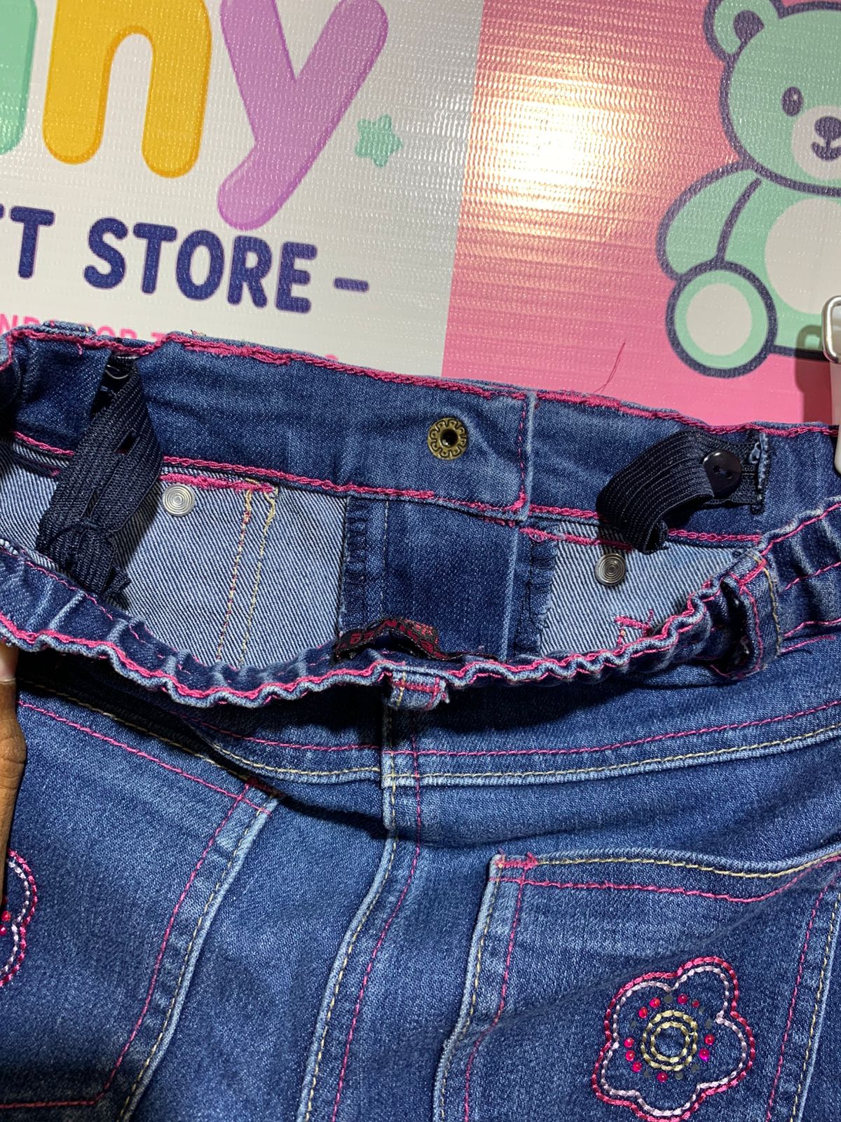 Denim Co. Girls' Pink Contrast Stitch Floral Embroidered Jeans - Size 5-6 Years AB1
