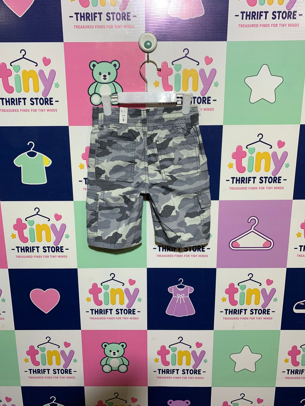 The Children's Place Boys' Grey Camouflage Cargo Shorts - Size 5 AB1