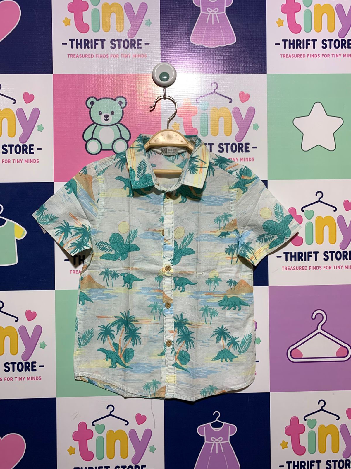 H&M Boys Tropical Dinosaur Island Short Sleeve Button-Down Shirt - Size 4-5Y AB1
