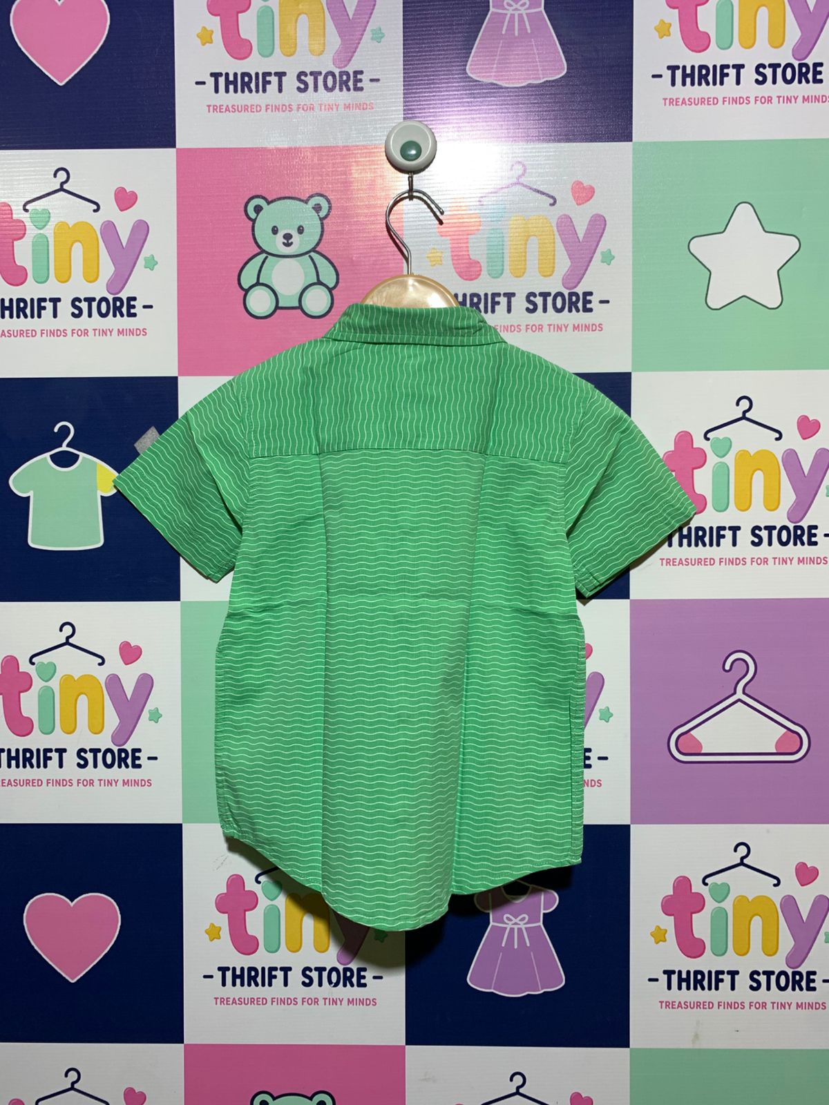 Wonder Nation Boys Green & White Wavy Stripe Short Sleeve Button-Down Shirt - Size 4-5 AB1