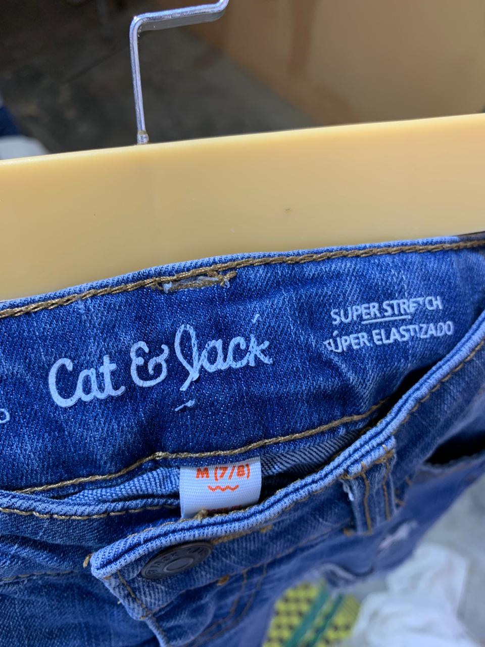 Cat & Jack Girls Distressed Super Stretch Denim Shorts - Size Estimated Age 7-8 Years AB1