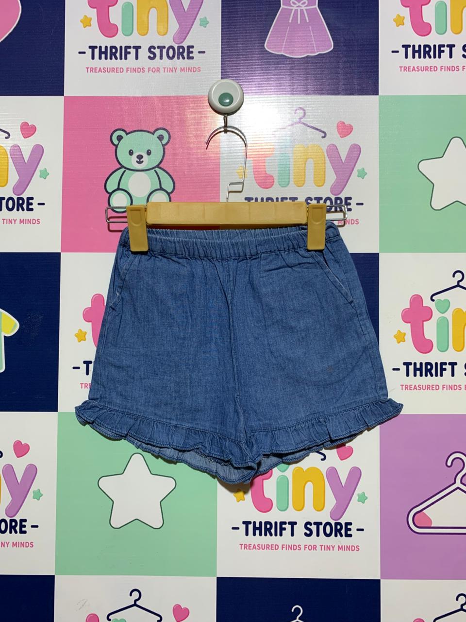 Petit Main Girls Medium Wash Chambray Ruffle Hem Shorts - Size Estimated Age 6–7 Years AB1