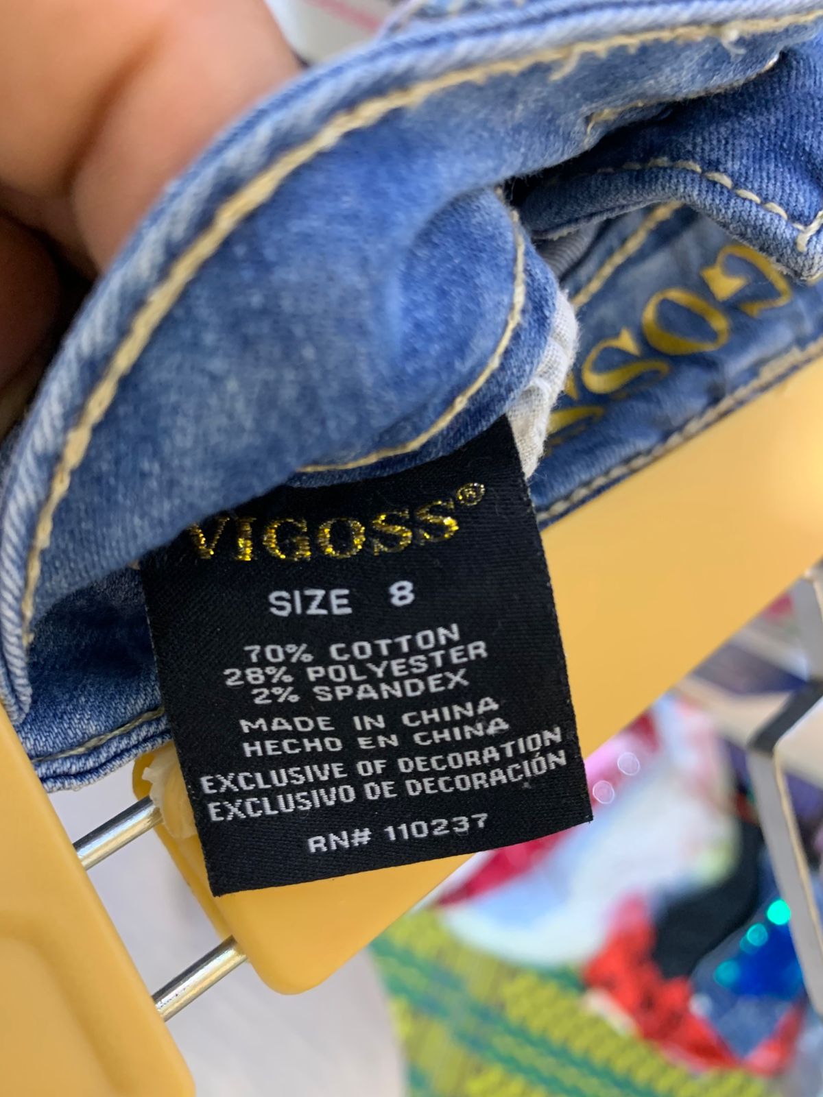 Vigoss Girls Medium Wash Floral Sequin Embroidered Denim Shorts - Size Estimated Age 8 Years AB1