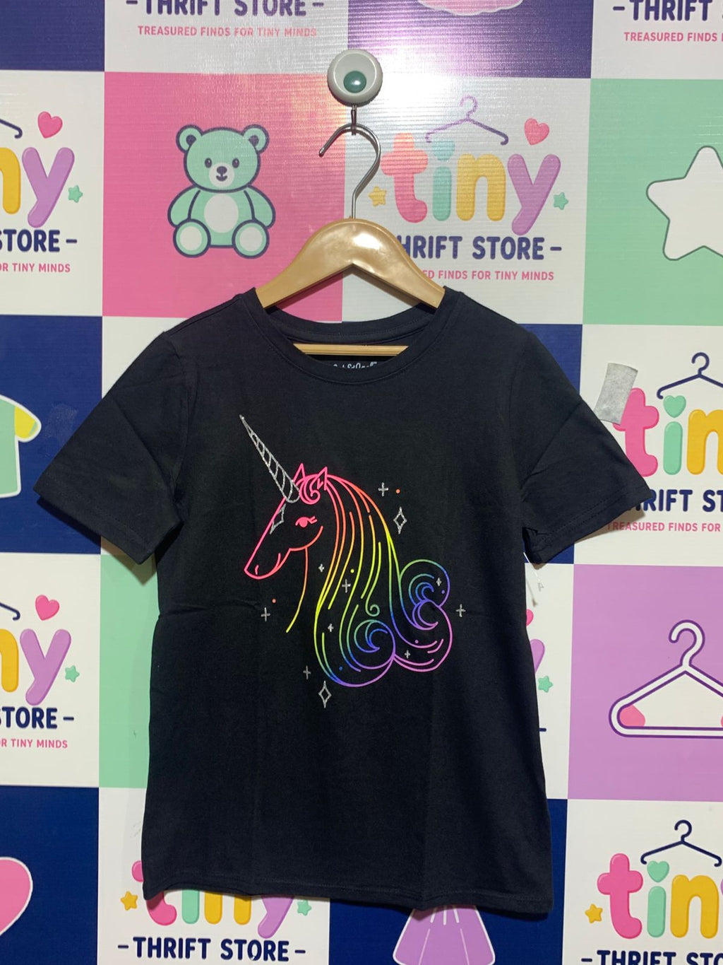 Cat & Jack Girls' Black Rainbow Unicorn Graphic Tee - Size M (7/8) Estimated Age 7-8 Years AB1