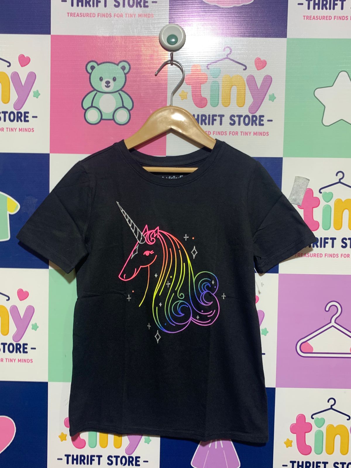 Cat & Jack Girls' Black Rainbow Unicorn Graphic Tee - Size M (7/8) Estimated Age 7-8 Years AB1