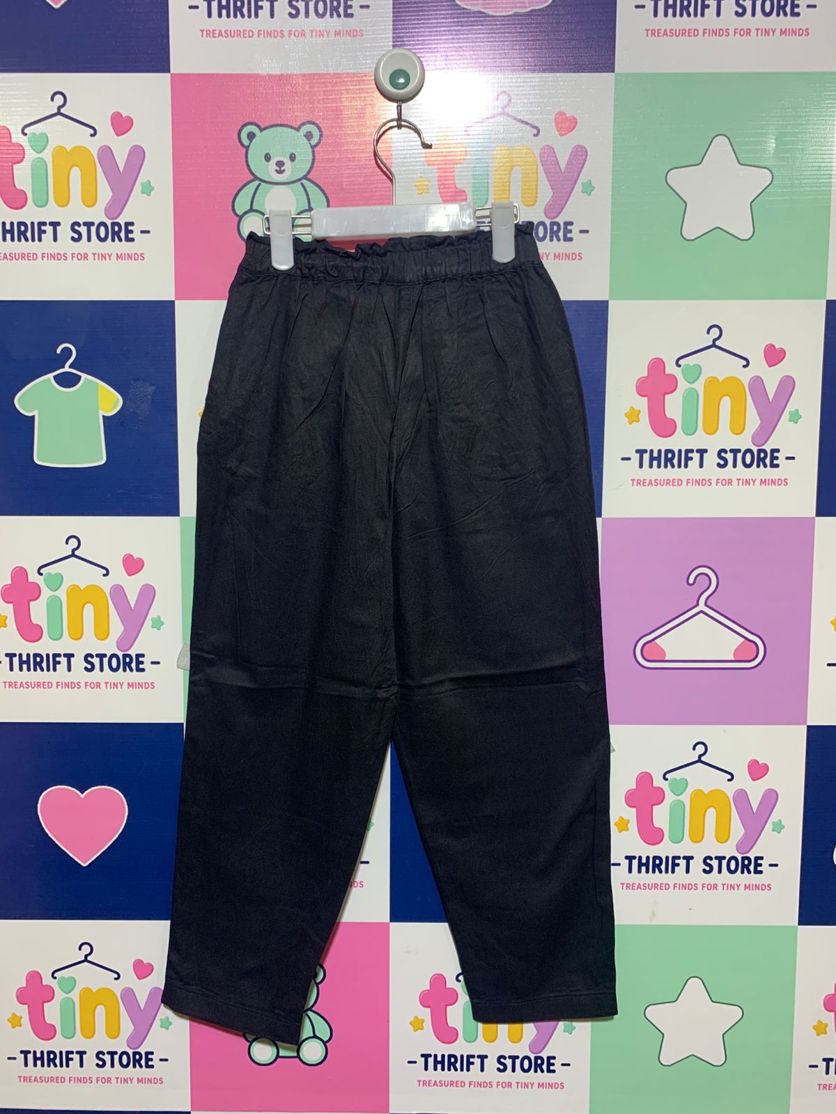 UNIQLO Kids Black Relaxed Fit Tapered Easy Pants – Size Estimated Age 7-9 Years AB1