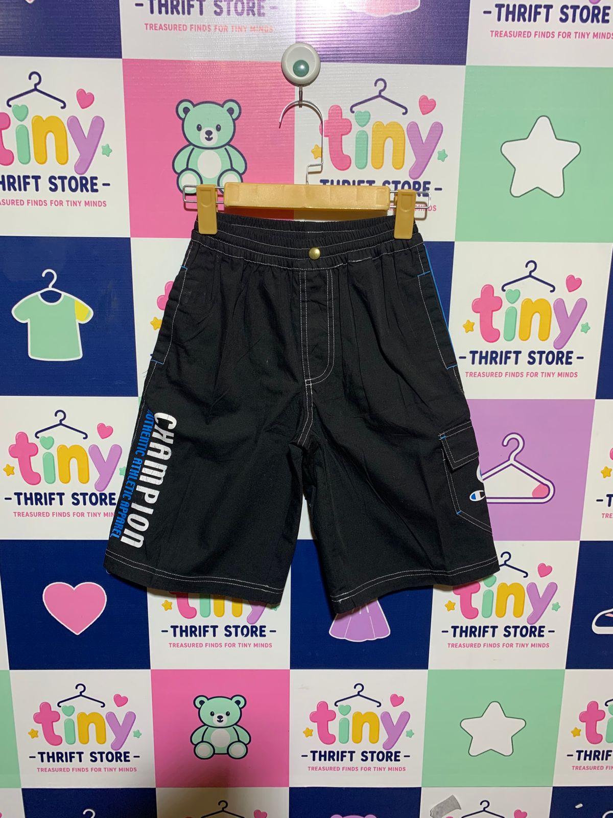 Champion Boys Authentic Athletic Apparel Black Cargo Board Shorts - Size Estimated Age 8-9 Years AB1