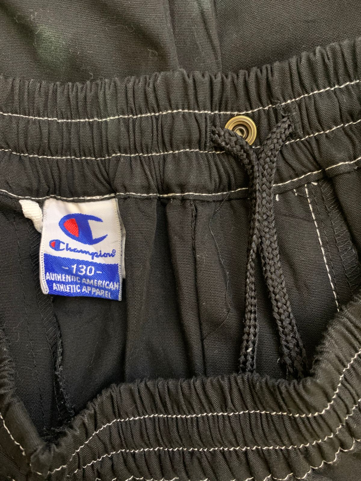 Champion Boys Authentic Athletic Apparel Black Cargo Board Shorts - Size Estimated Age 8-9 Years AB1